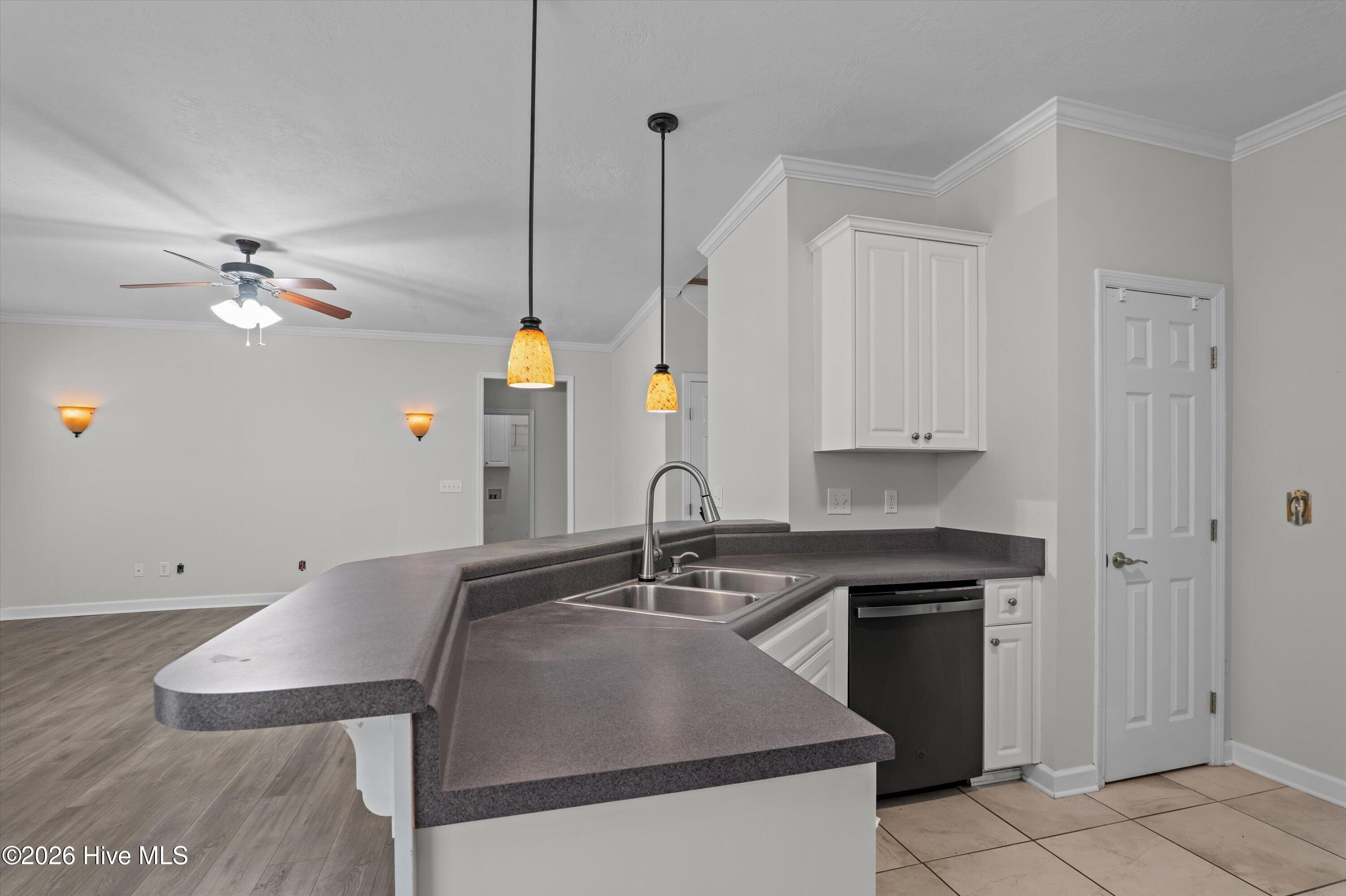 647 Ventana Drive Property Photo 15