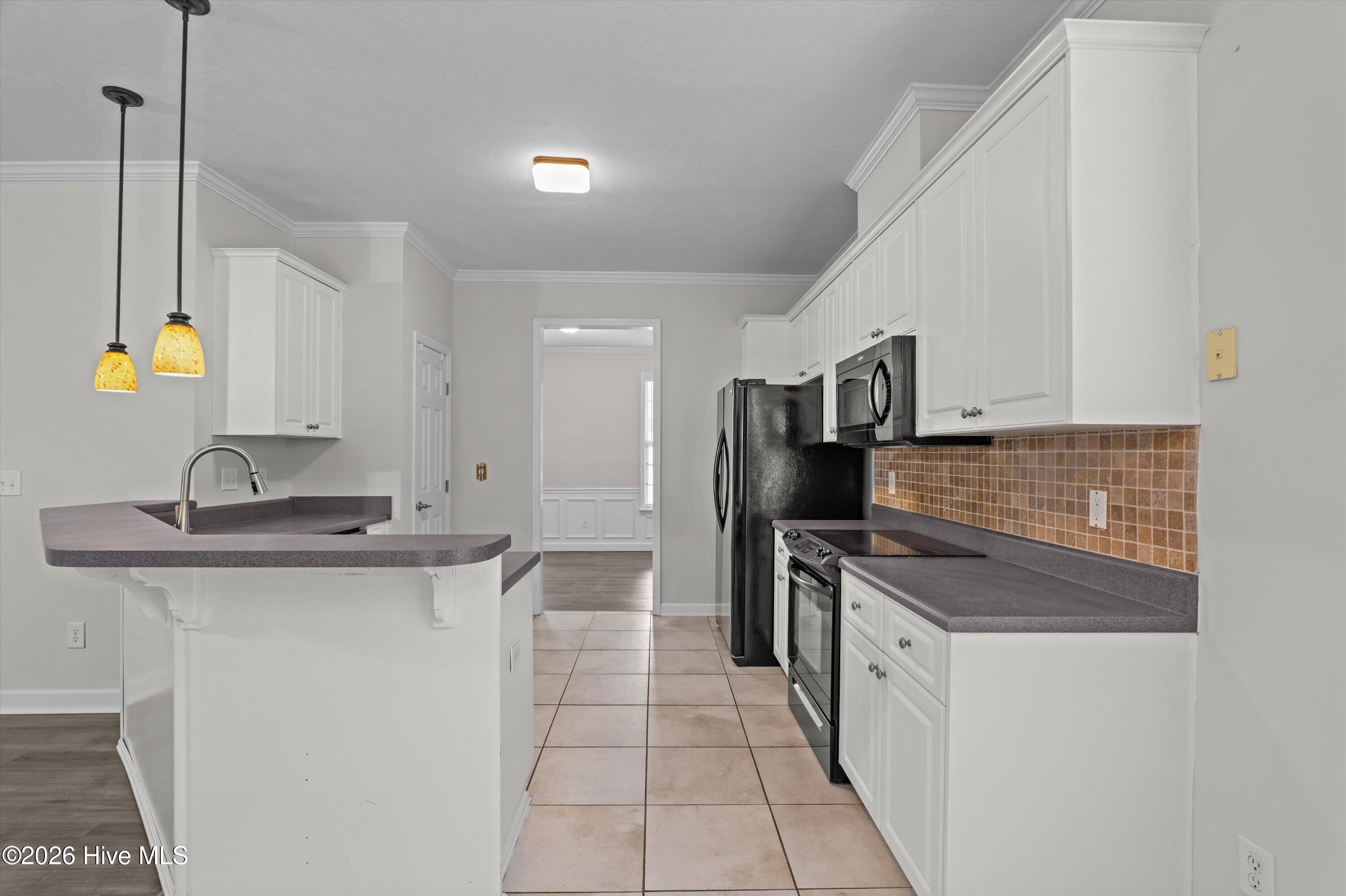 647 Ventana Drive Property Photo 16