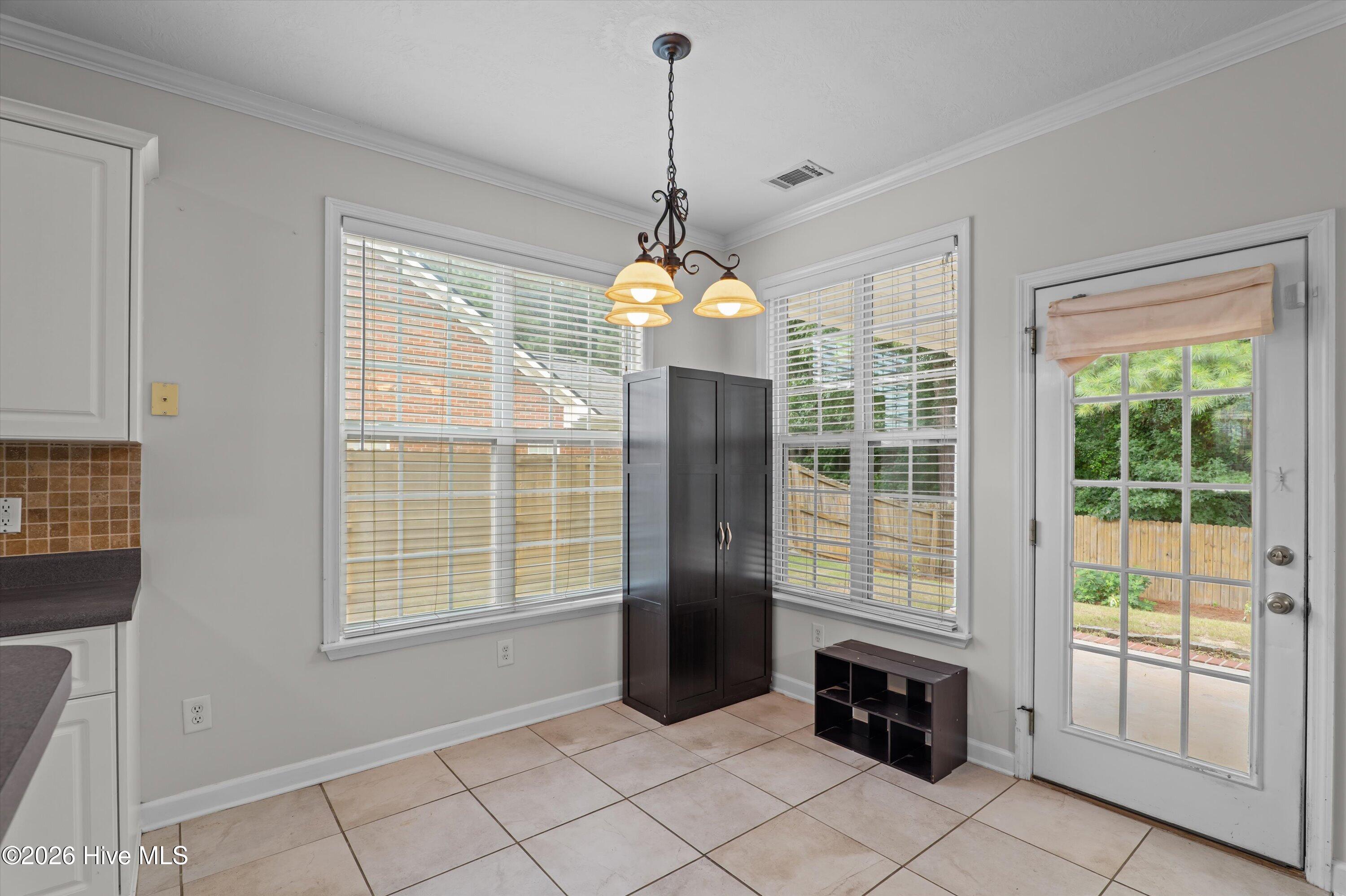 647 Ventana Drive Property Photo 18