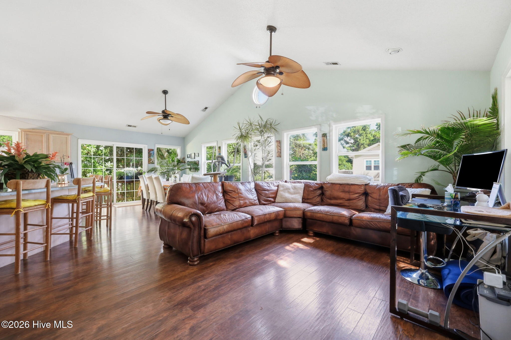 404 Bogue Inlet Drive Property Photo 6