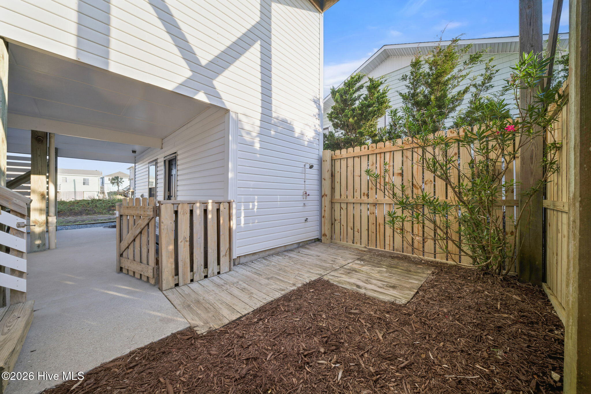 1402 S Anderson Boulevard Property Photo 45