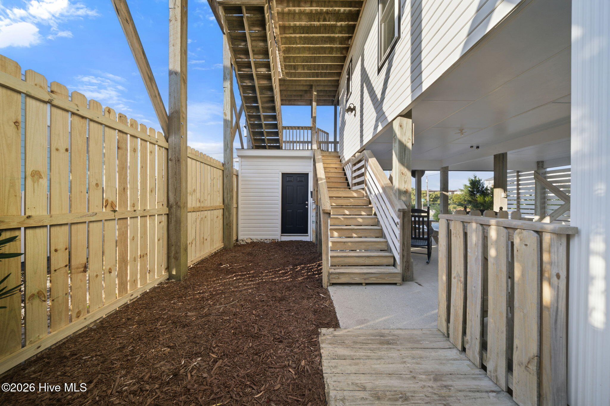 1402 S Anderson Boulevard Property Photo 46