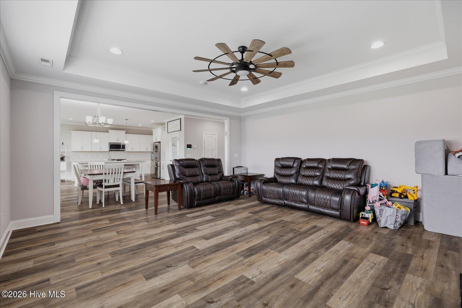 504 Aurora Place Property Photo 28