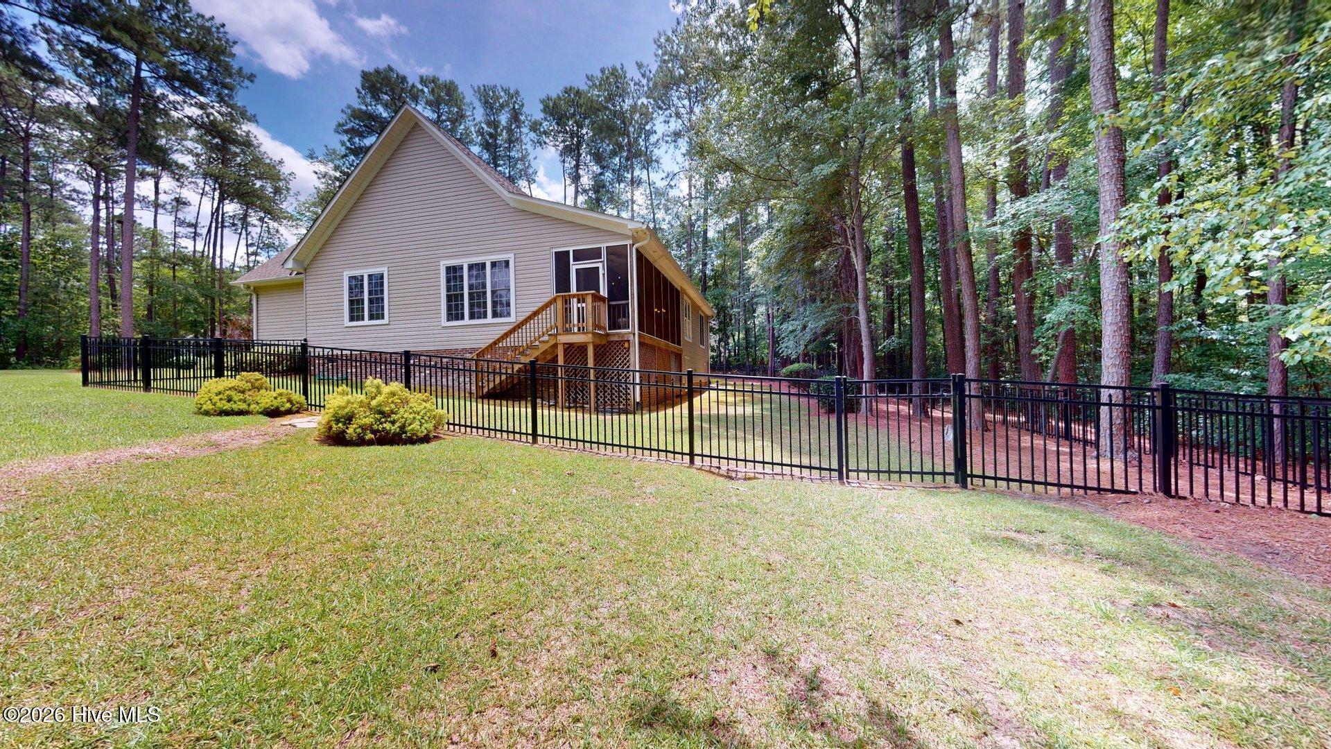 30140 Sandstone Lane Property Photo 4