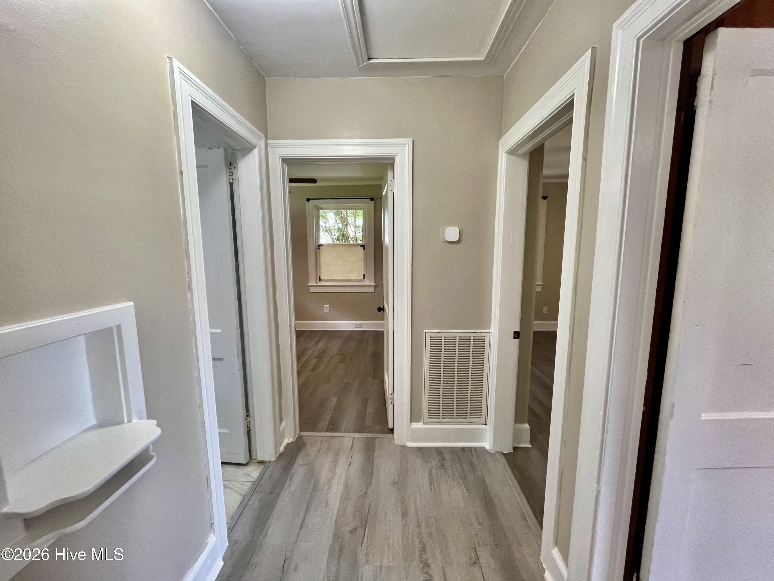 1709 Beech Street Property Photo 18