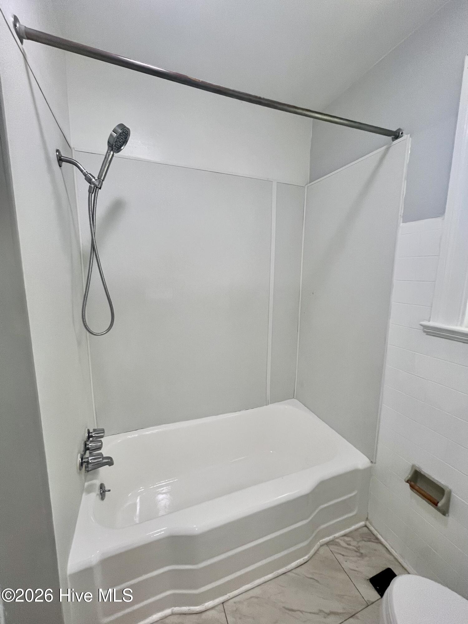 1709 Beech Street Property Photo 20