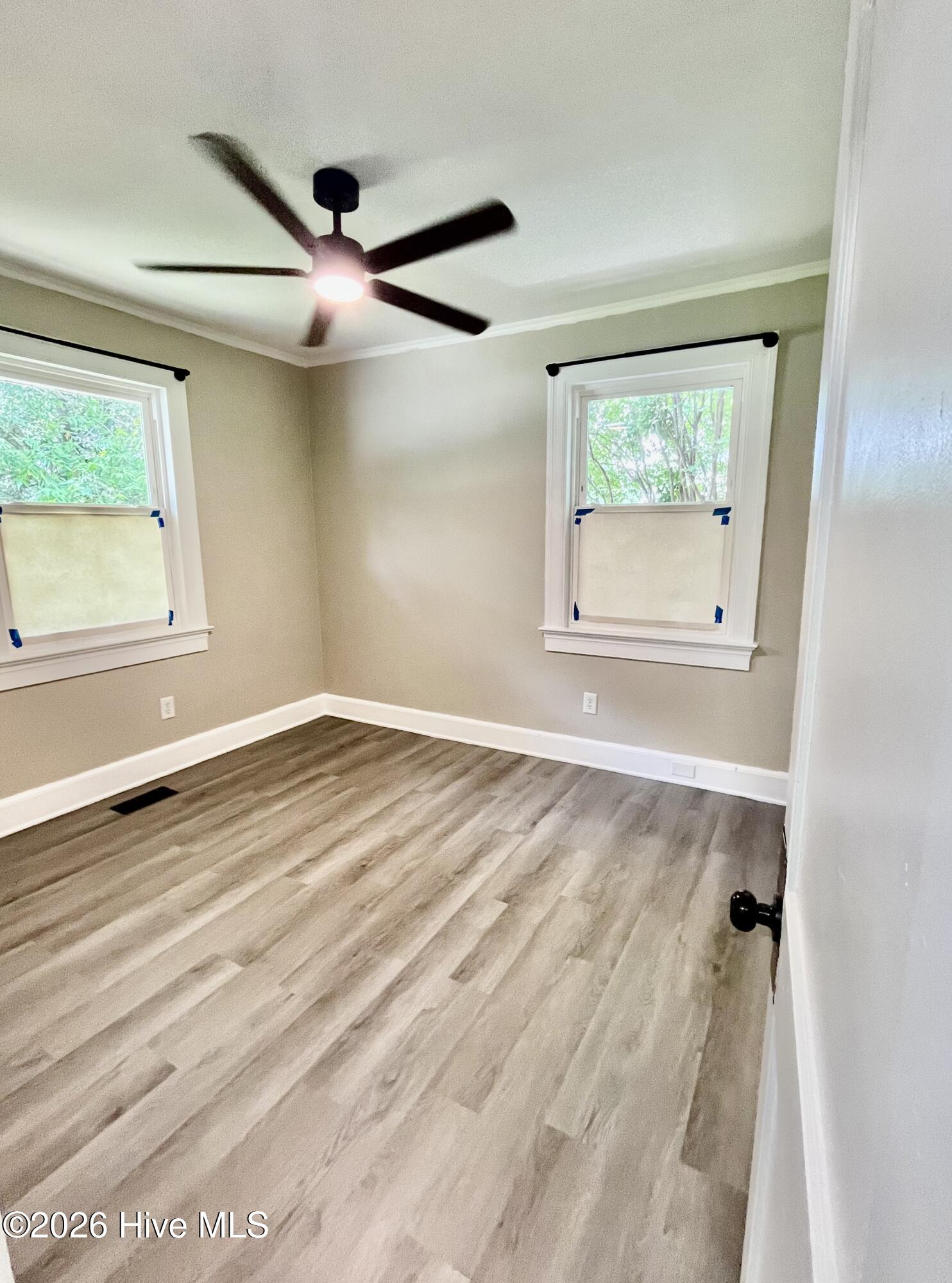 1709 Beech Street Property Photo 23