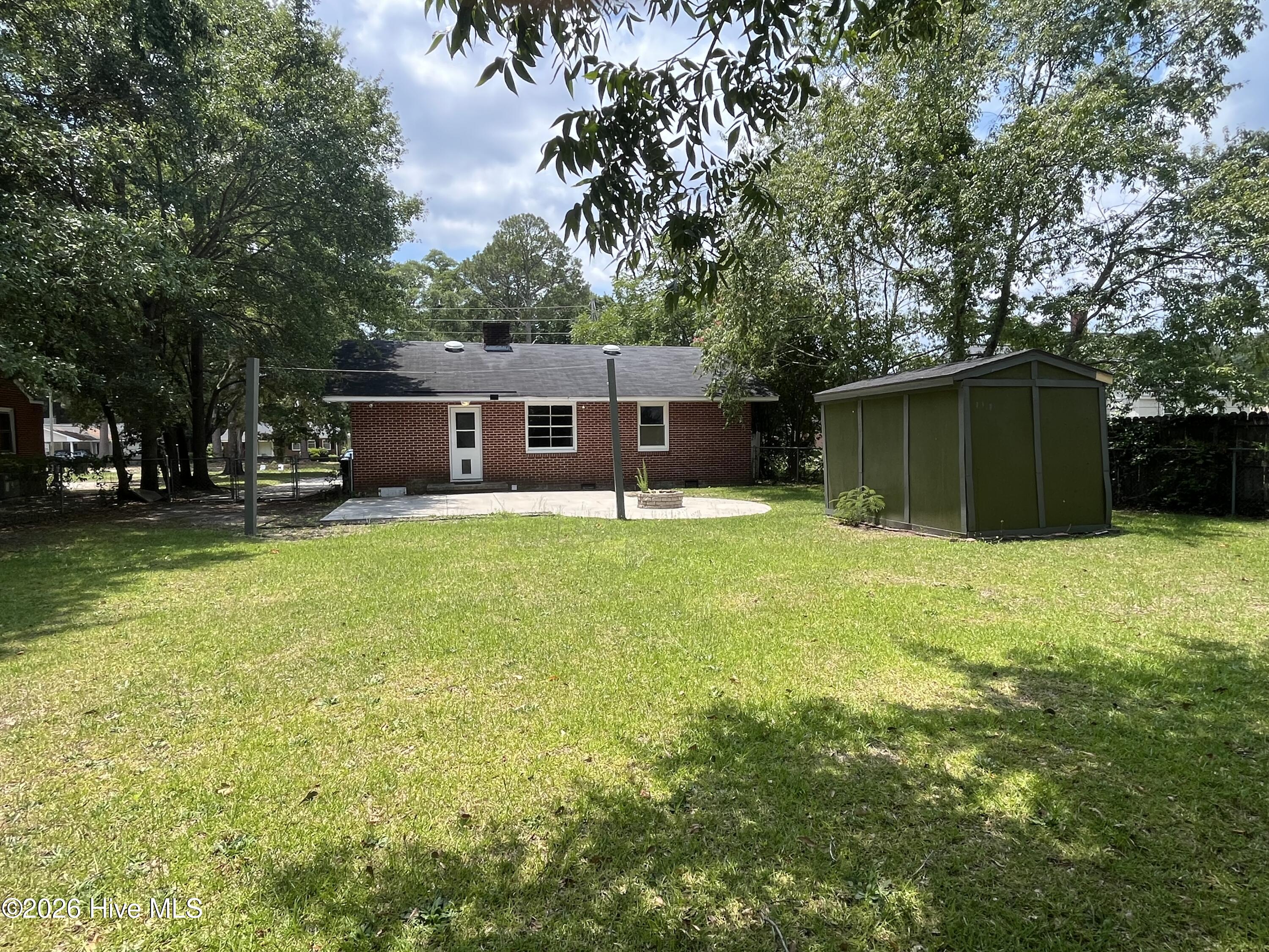 1709 Beech Street Property Photo 29