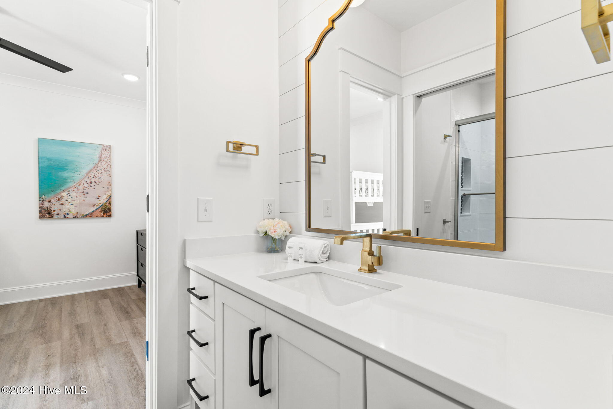 100 Se 66th Street Property Photo 17