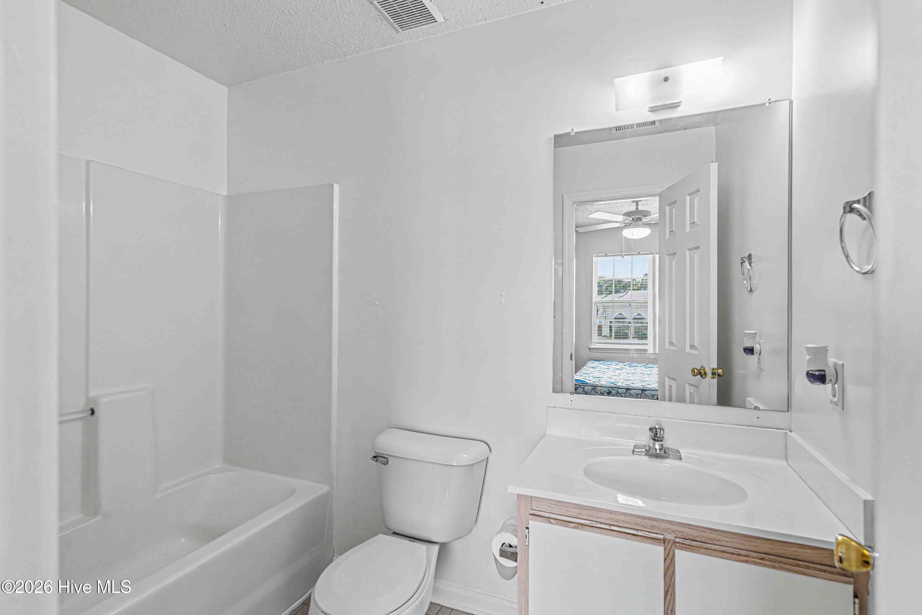 103 Fairwood Court Property Photo 12