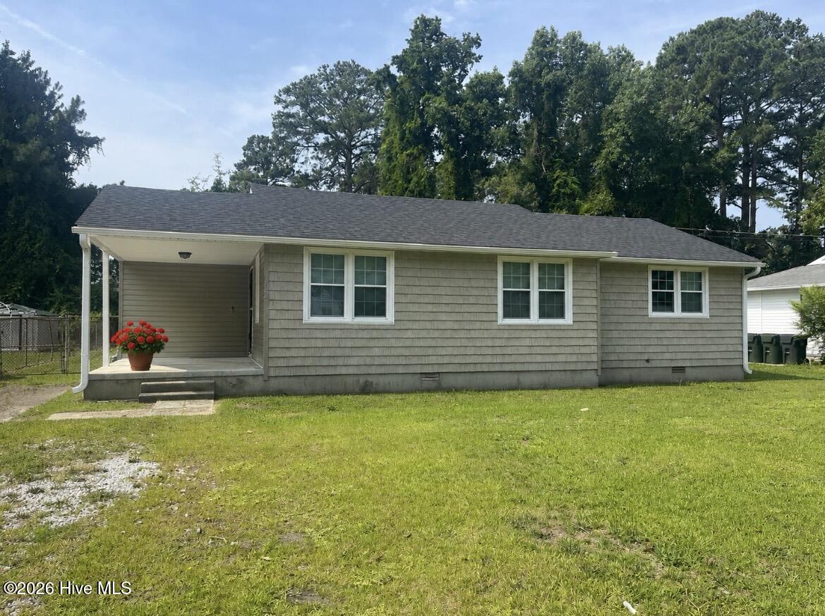 202 Banks Avenue Property Photo 1