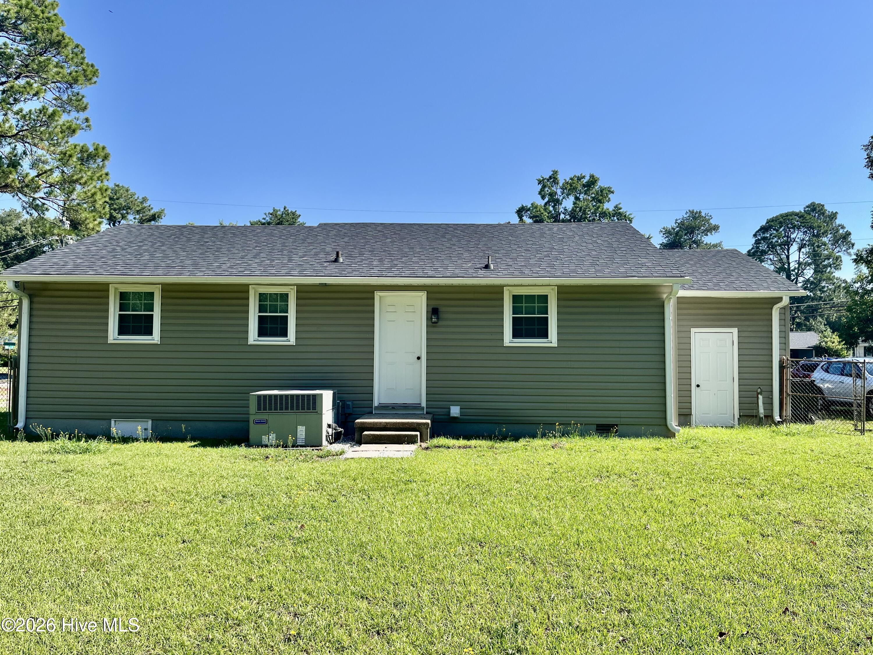 202 Banks Avenue Property Photo 26