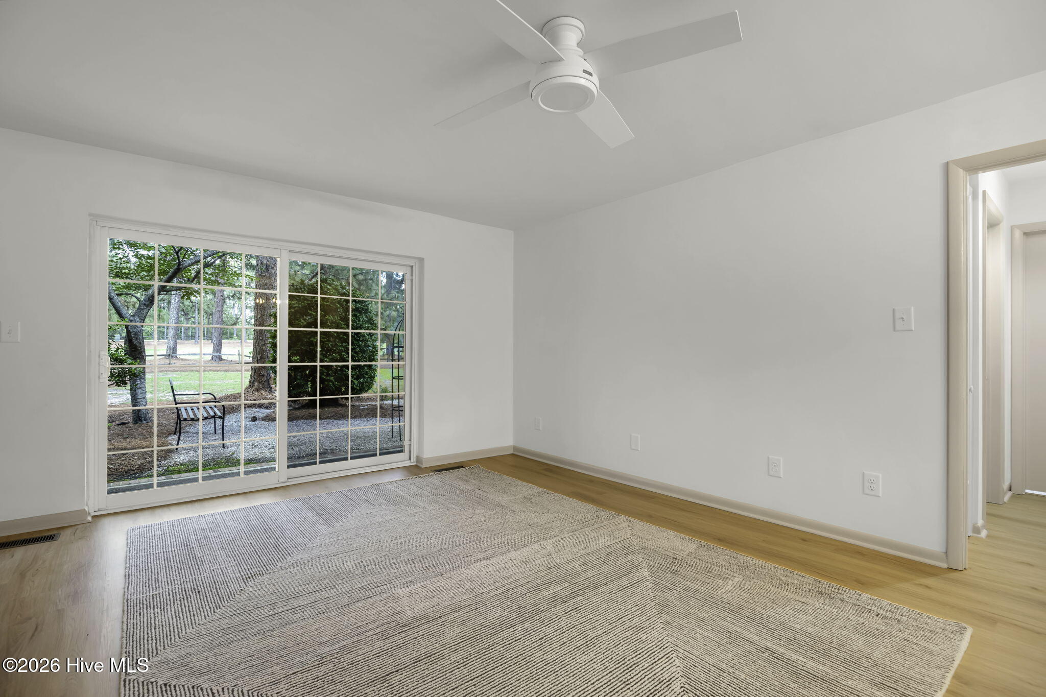 317 Driftwood Circle B Property Photo 2