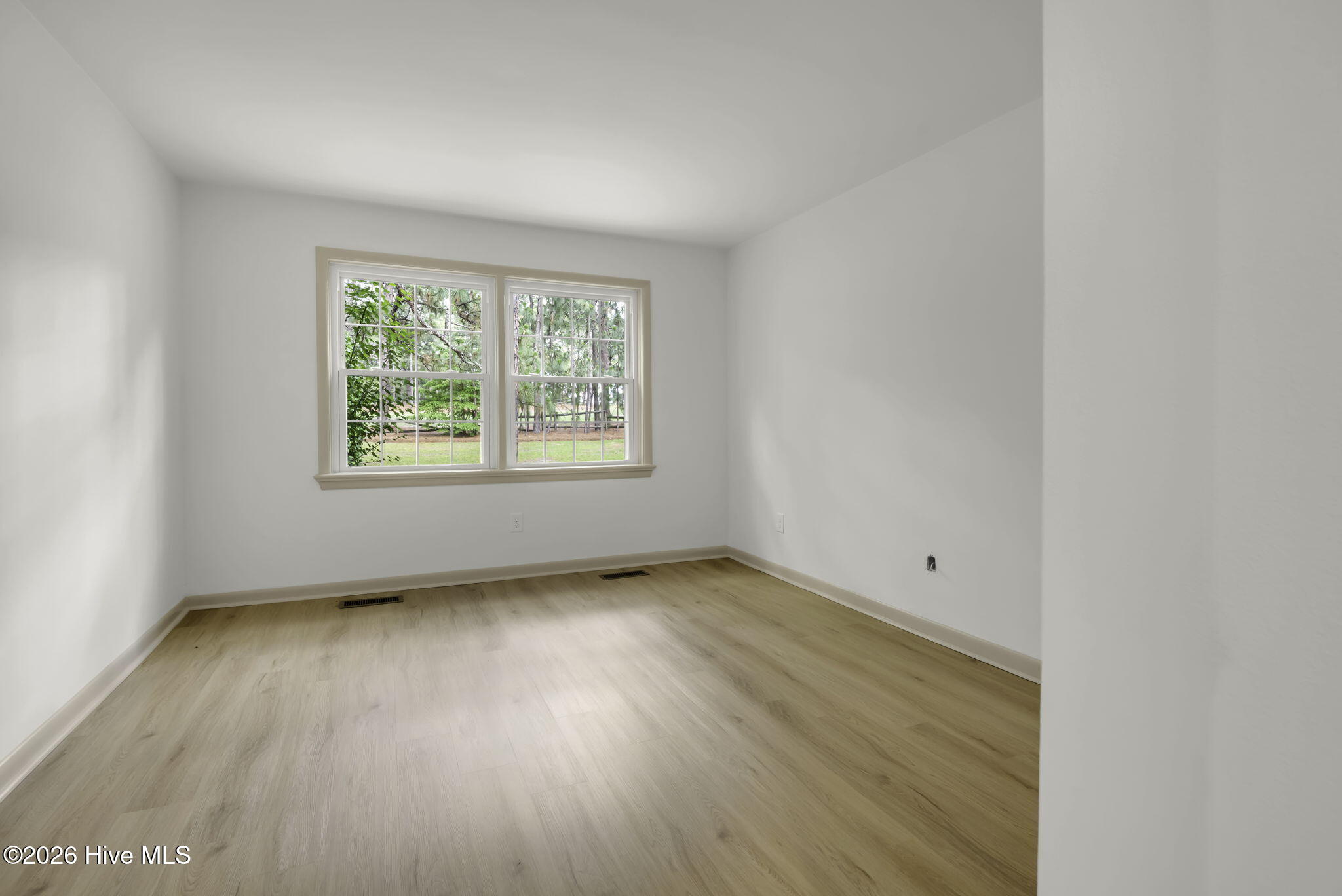 317 Driftwood Circle B Property Photo 13