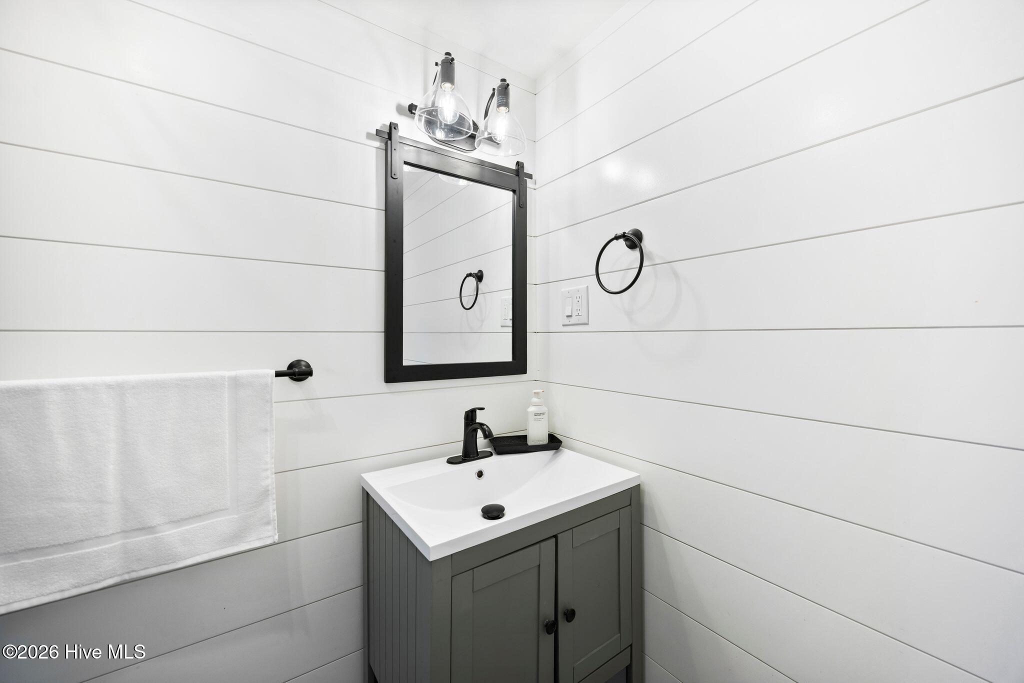 11 Wright Street Unit 2 Property Photo 35