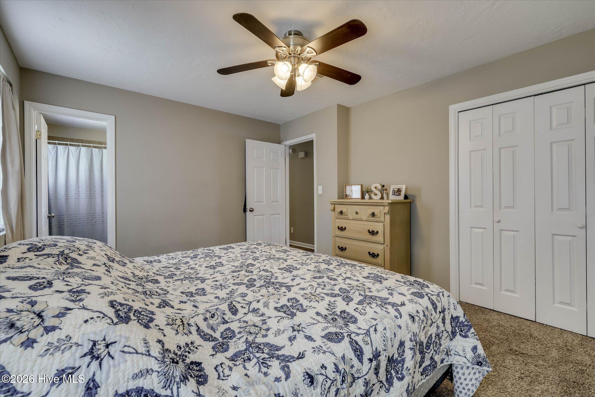 404 Shadow Lane Property Photo 21