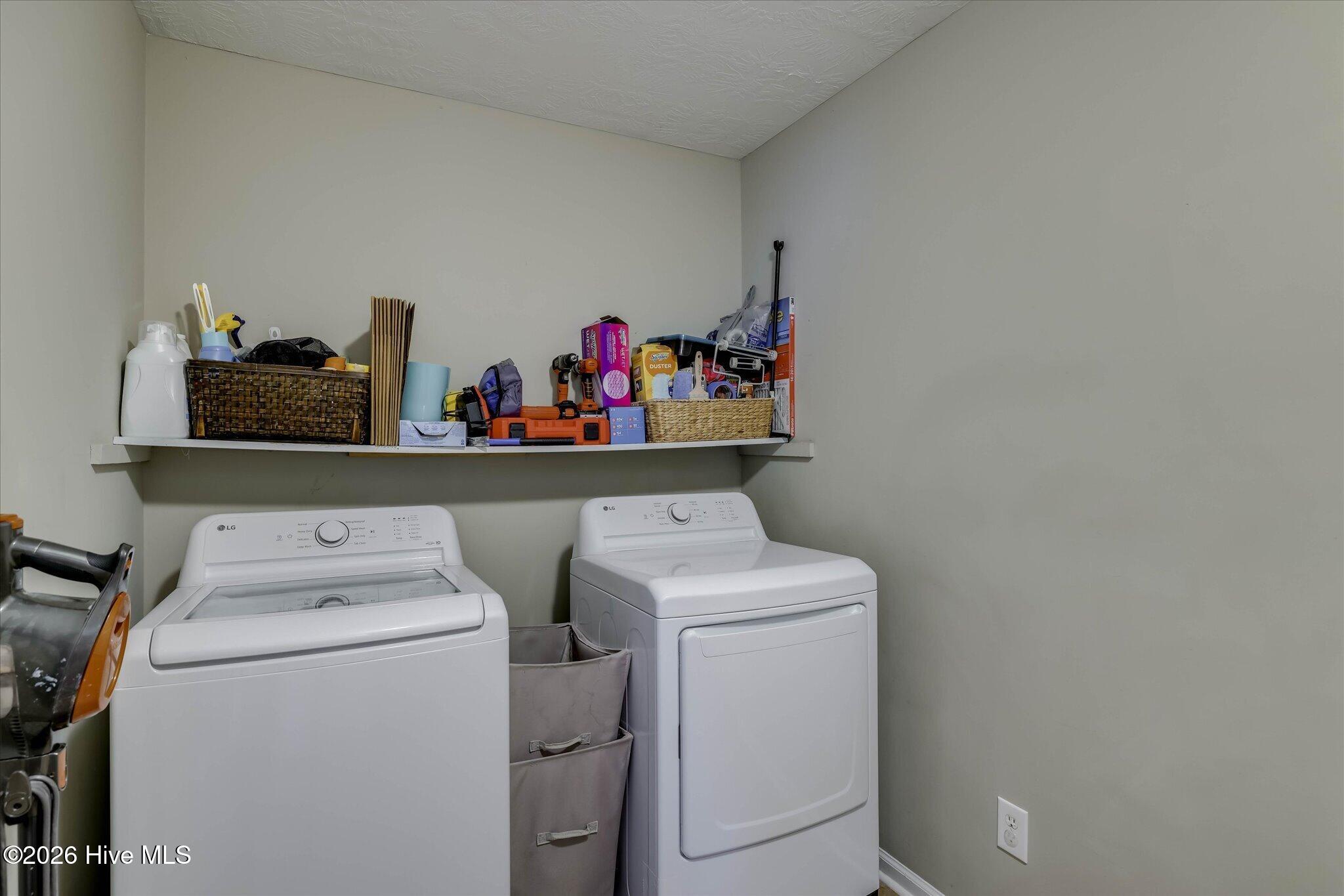 404 Shadow Lane Property Photo 29