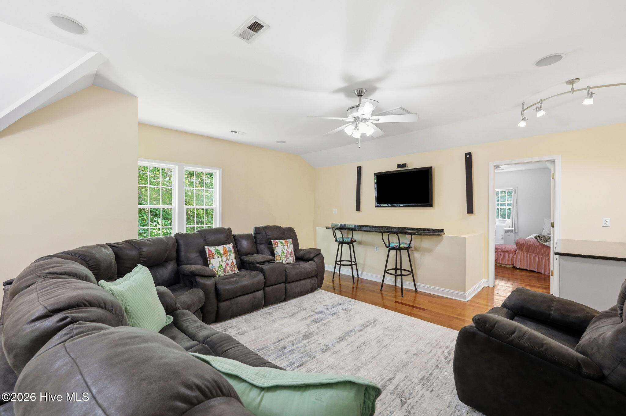 112 Sun Burst Circle Property Photo 38