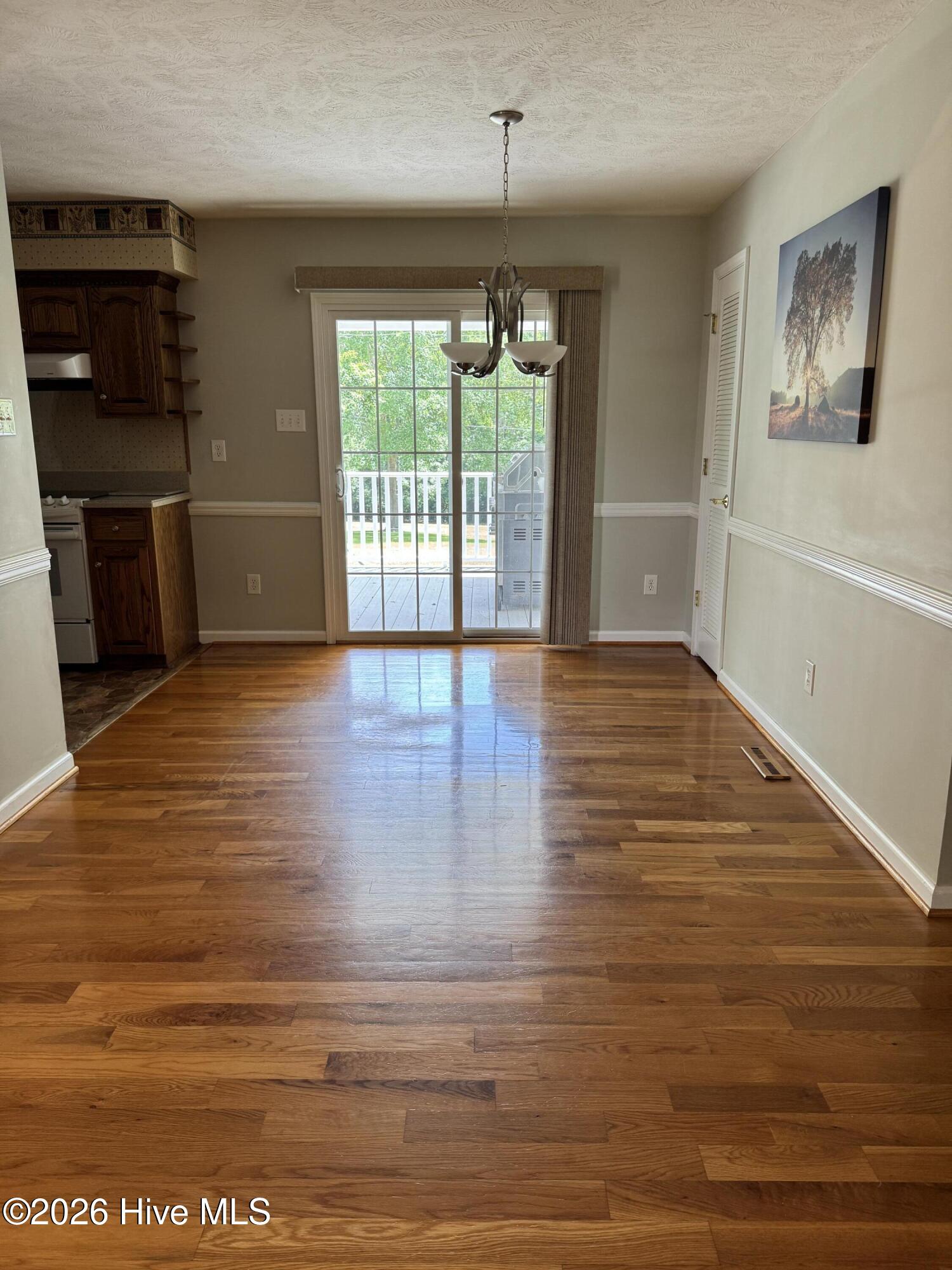 1237 Airport Road Property Photo 15