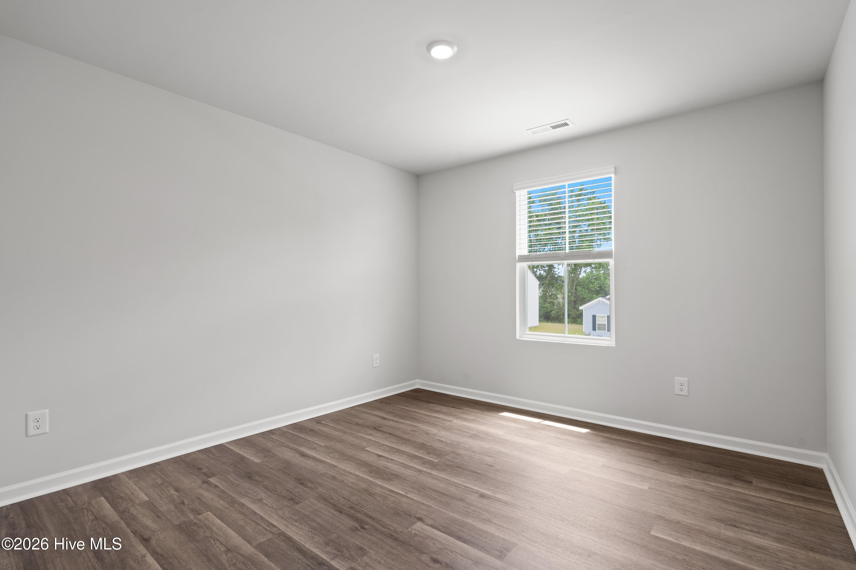 141 N Squires Run Lane Property Photo 39
