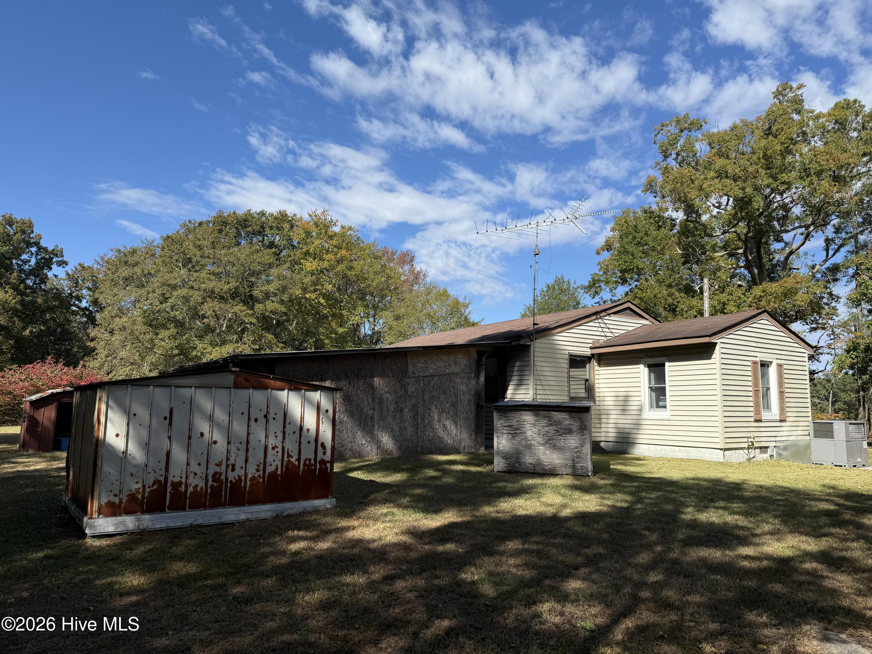 119 Bessie Road Property Photo 7