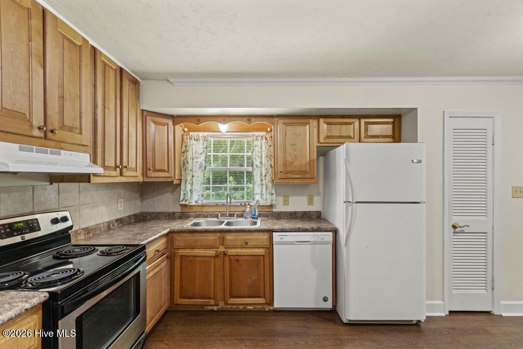 604 Oakwood Avenue Property Photo 12