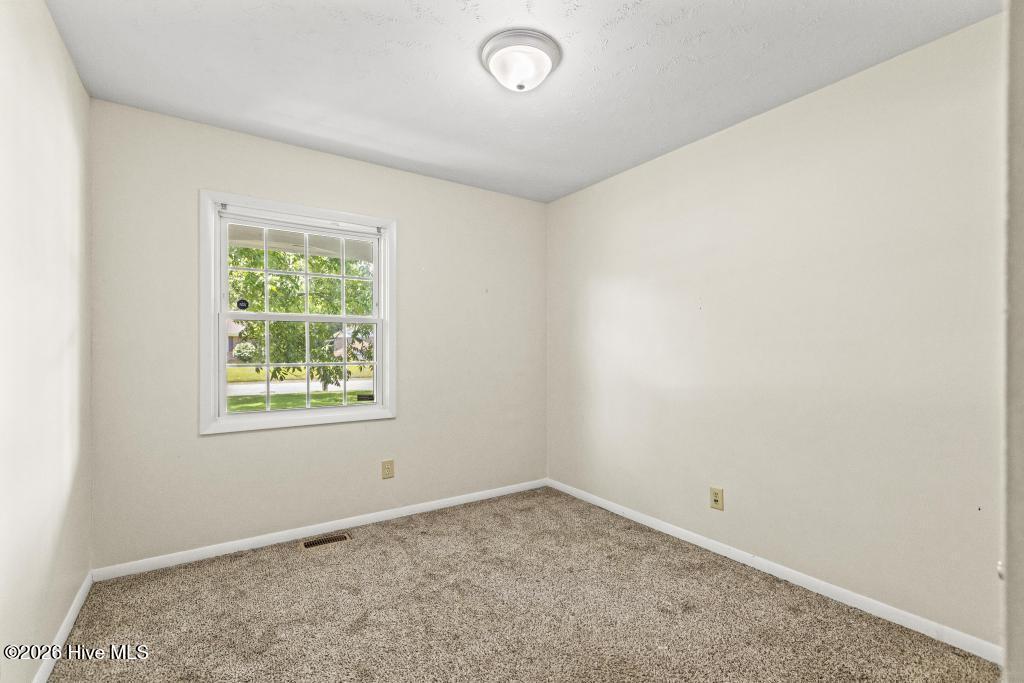 604 Oakwood Avenue Property Photo 16