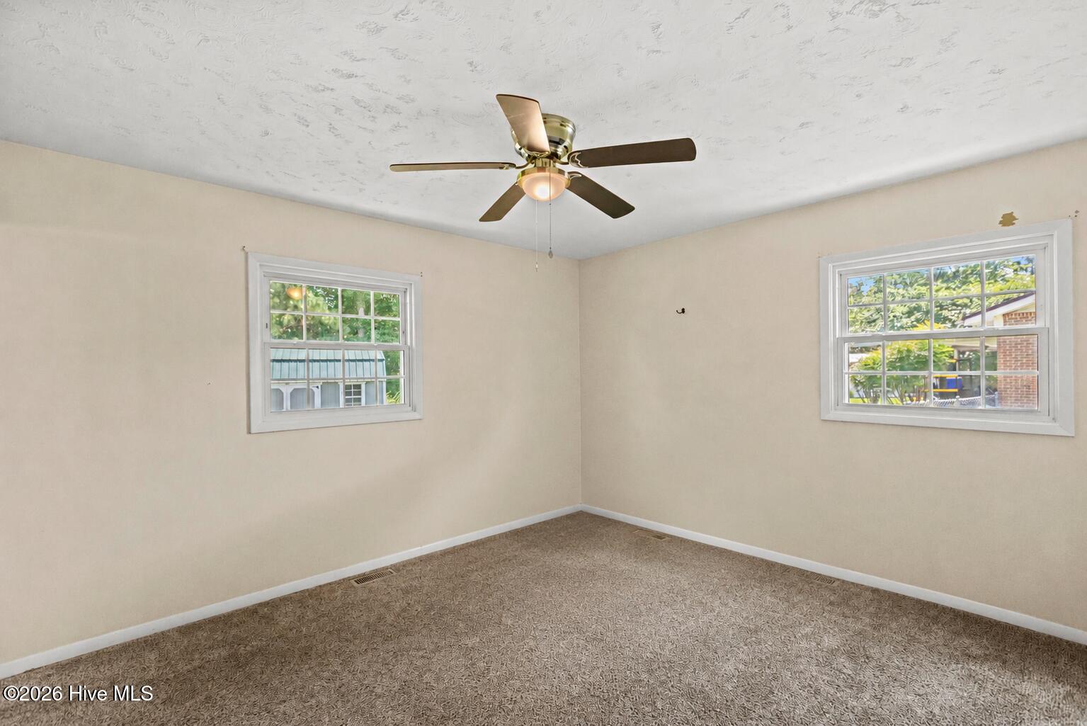 604 Oakwood Avenue Property Photo 23