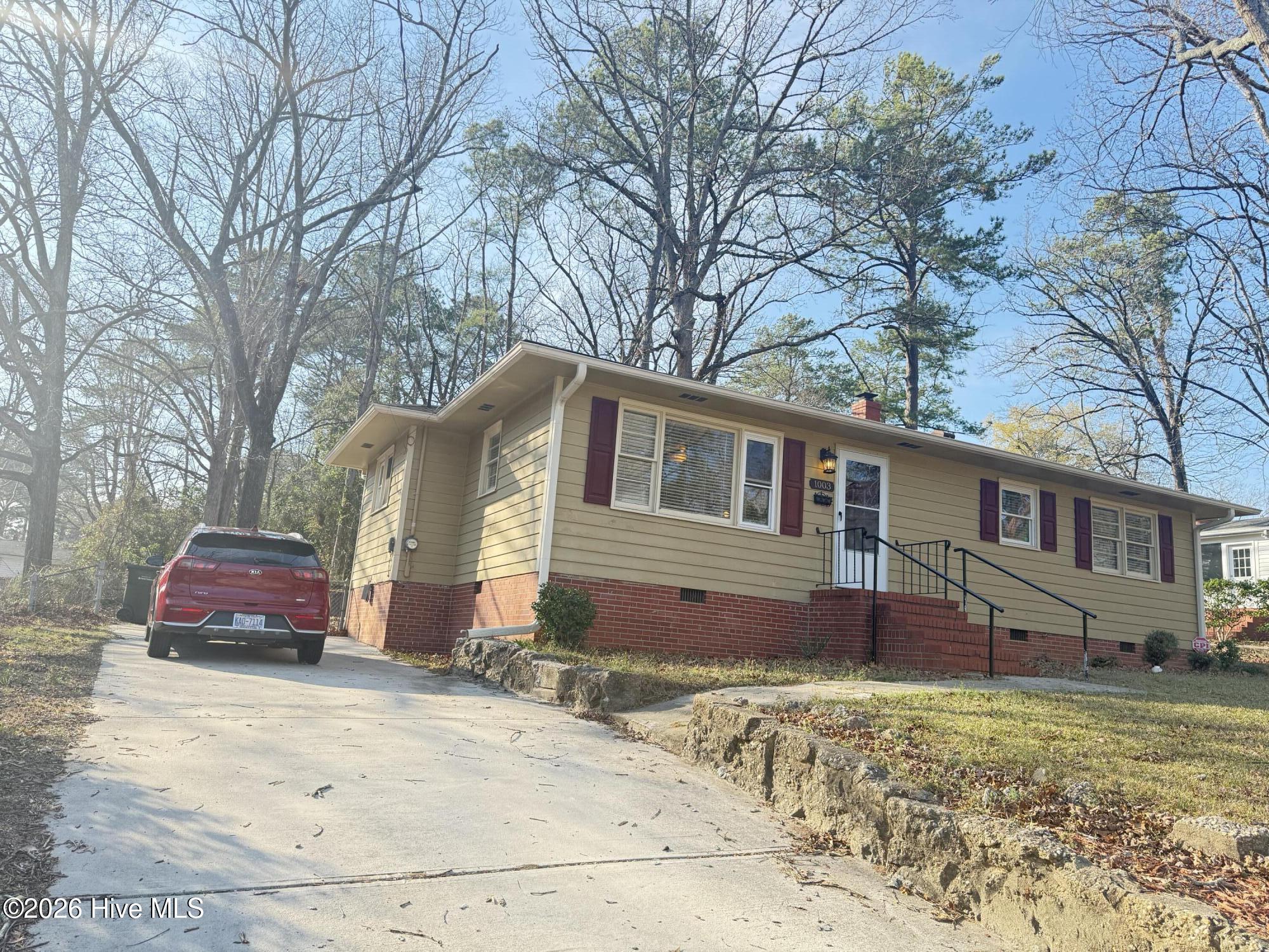 1003 Mohawk Avenue Property Photo 1