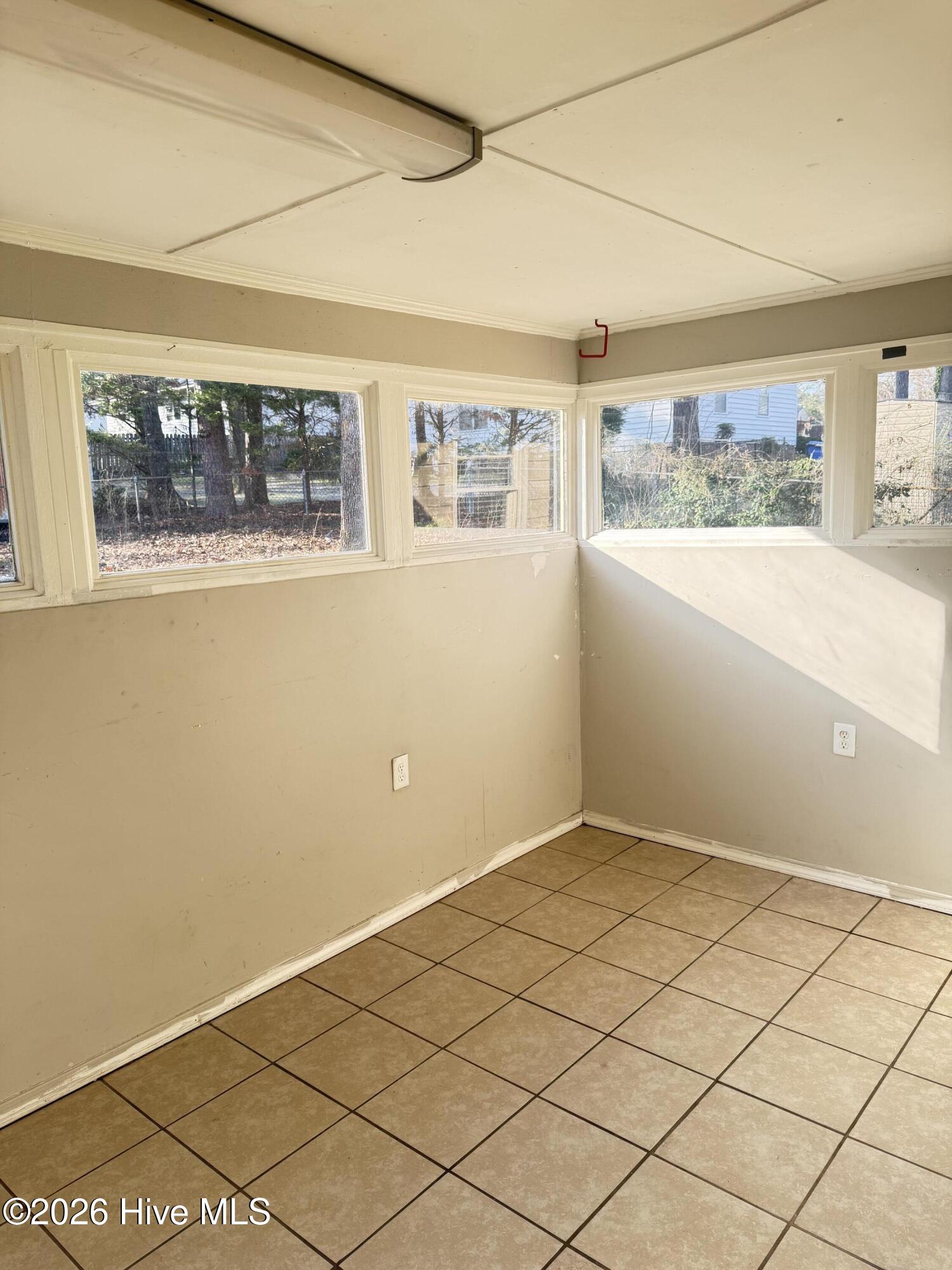 1003 Mohawk Avenue Property Photo 11