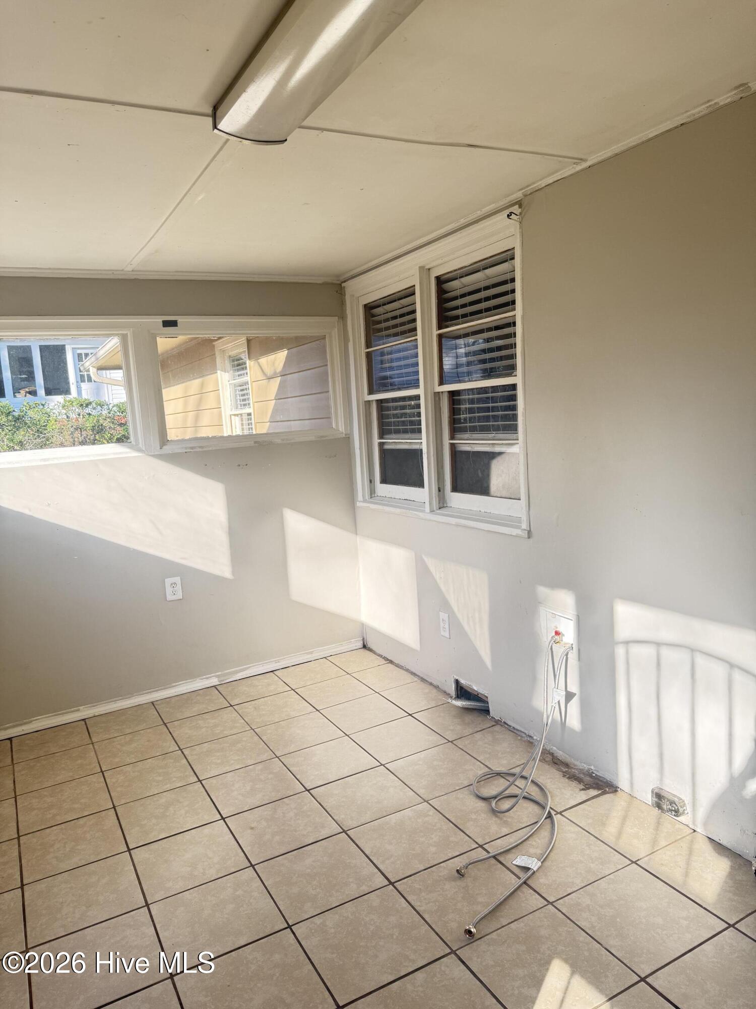 1003 Mohawk Avenue Property Photo 32