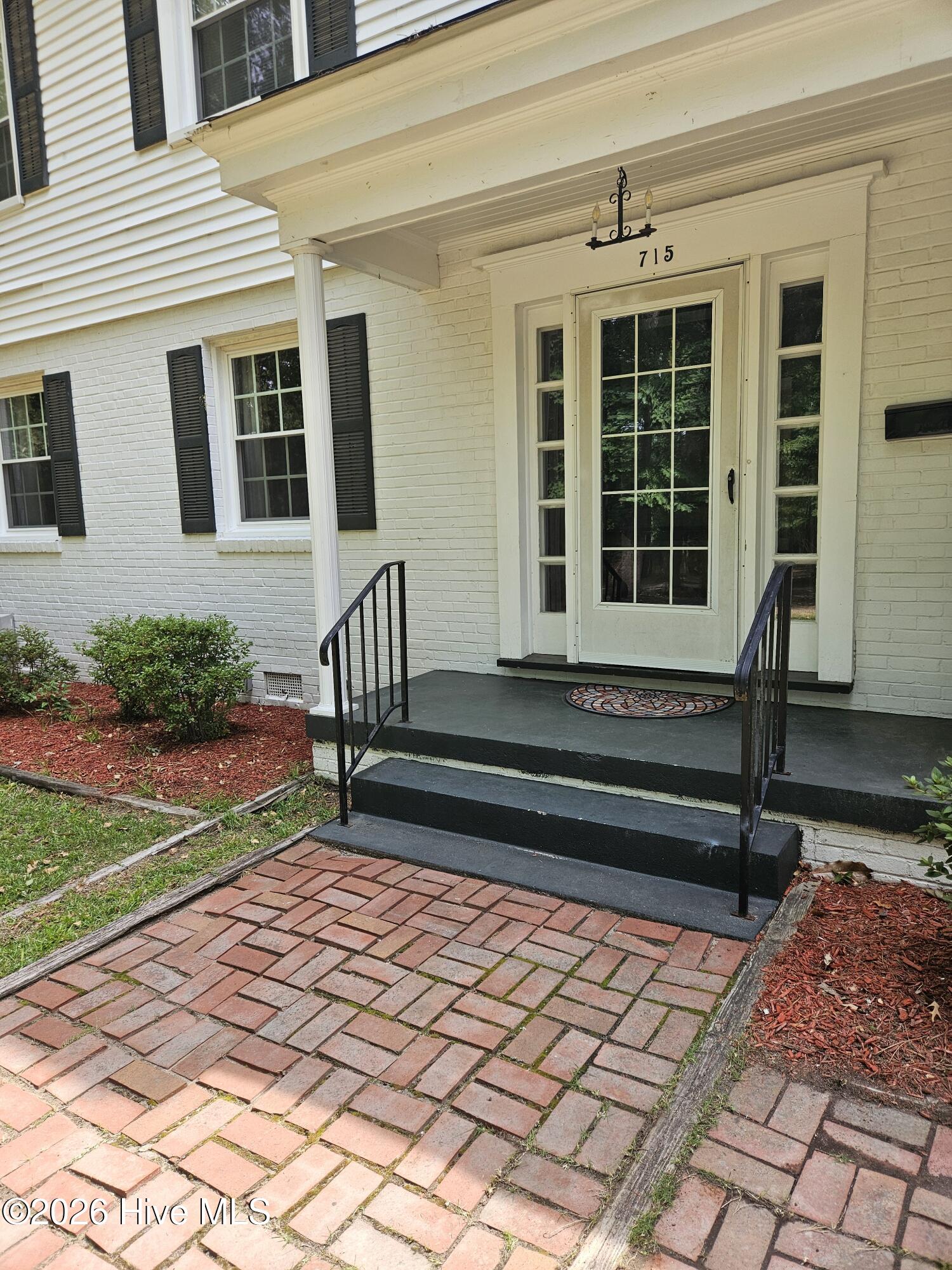715 Evergreen Road Property Photo 5