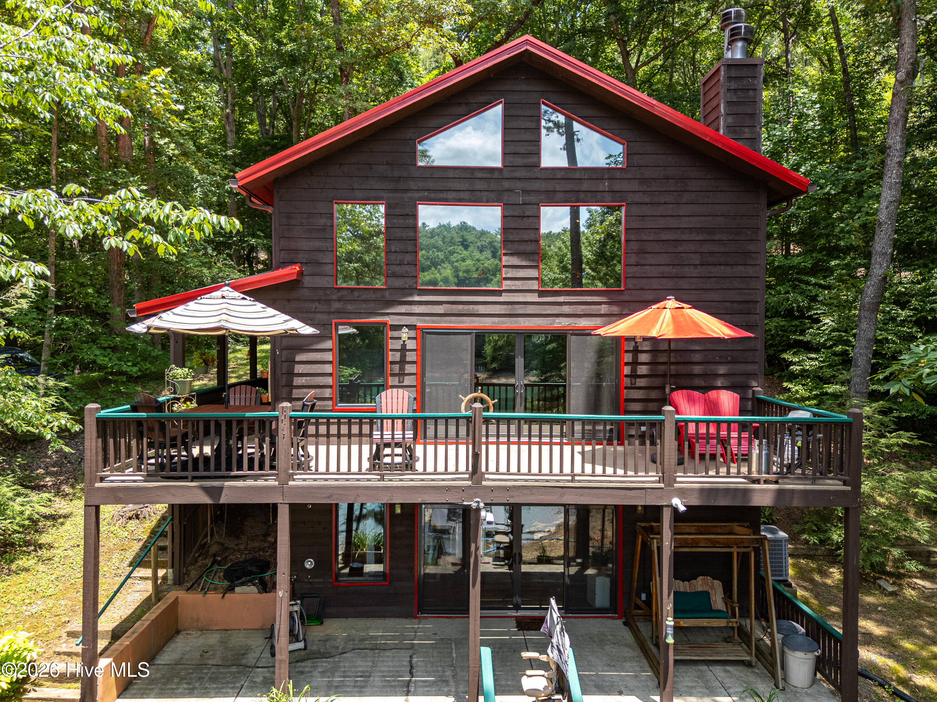 659 Lonesome Pine Road Property Photo 2
