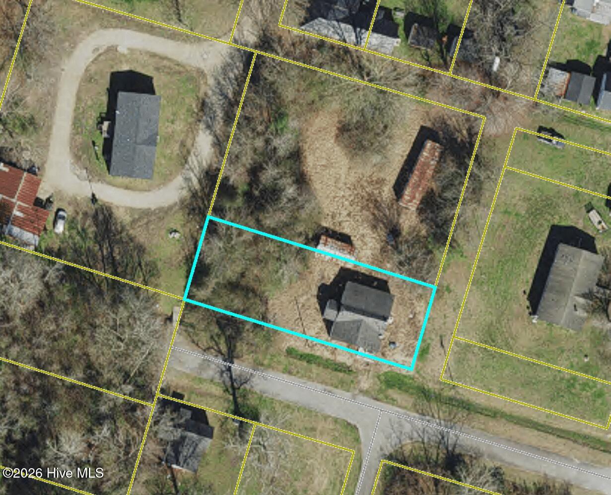 1132 4th Street Property Photo 6