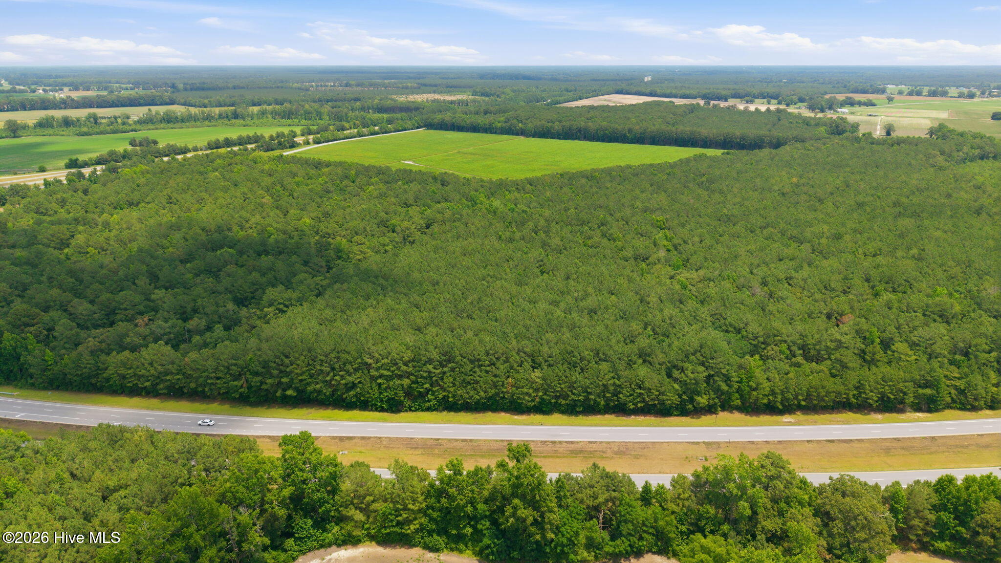 8028 2 Nc 11 Bus Property Photo 3
