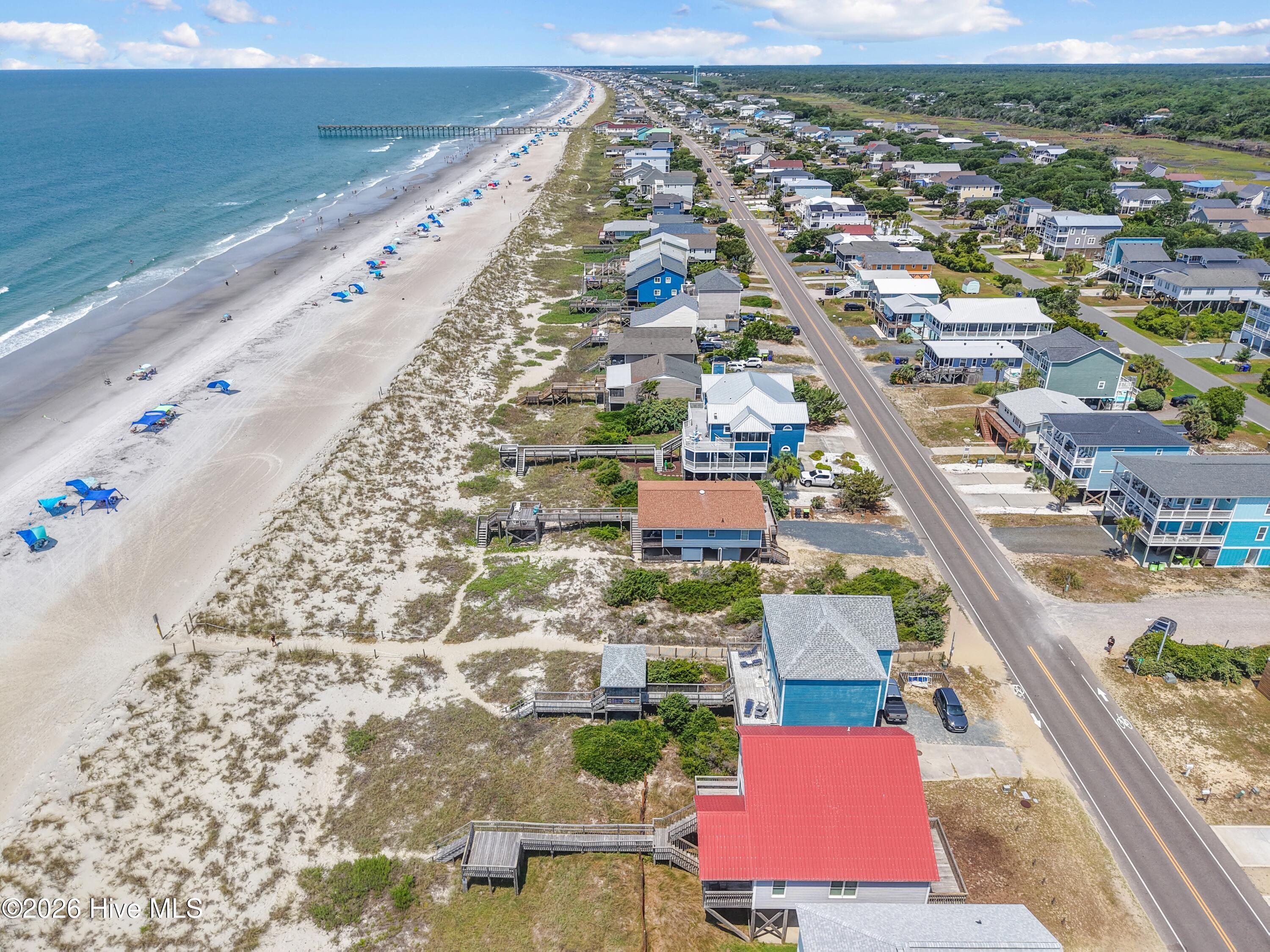 2203 E Beach Drive Property Photo 10