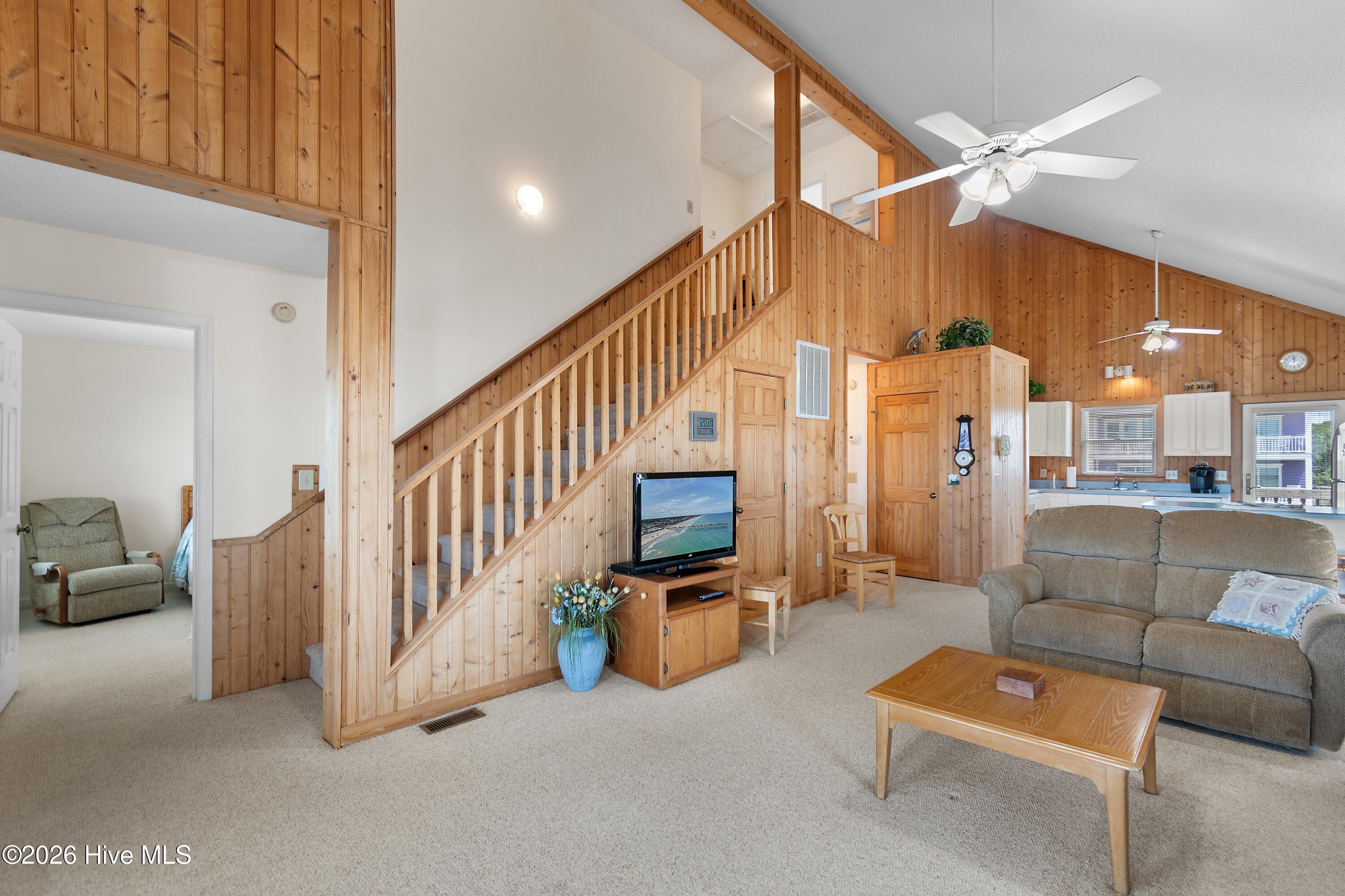 2203 E Beach Drive Property Photo 27