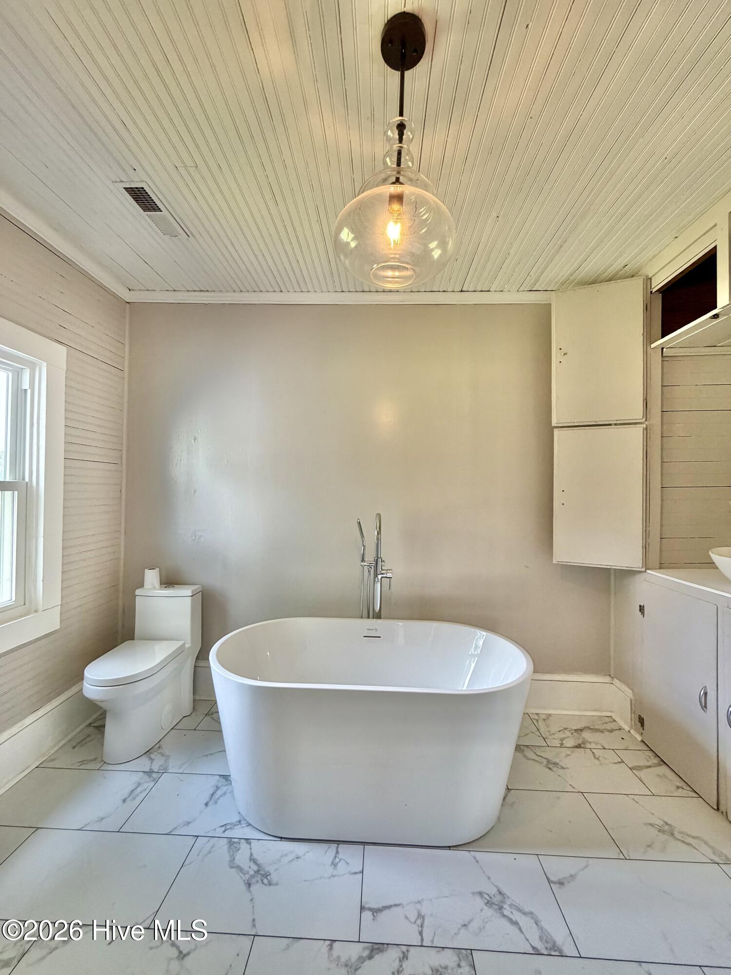 1555 Arthur Corey Road Property Photo 4