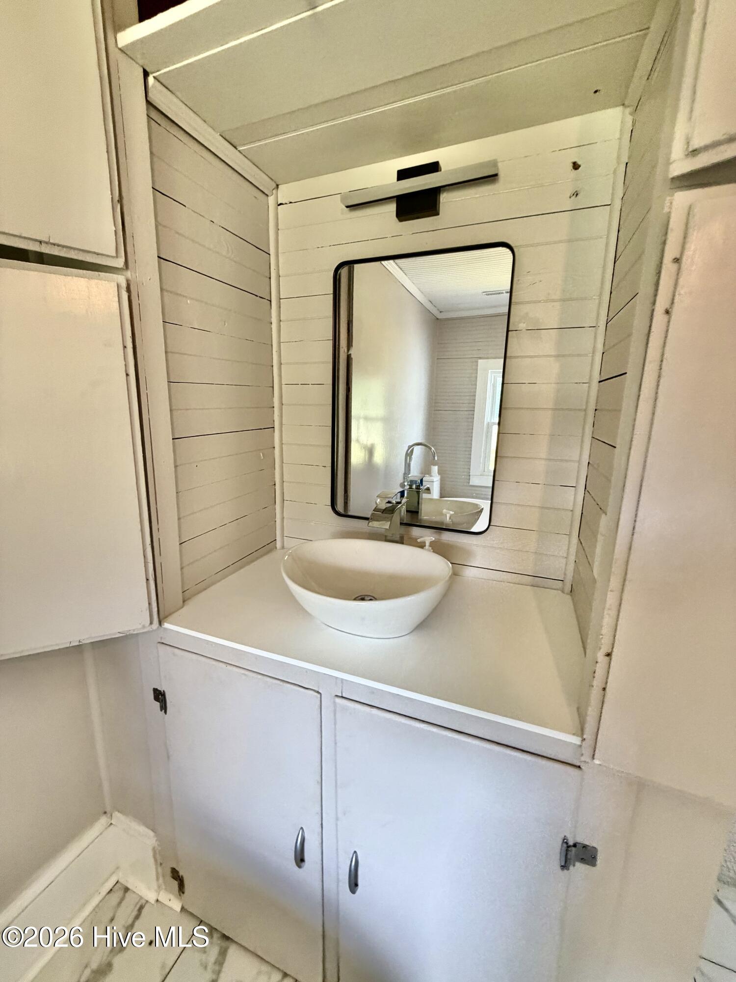 1555 Arthur Corey Road Property Photo 9