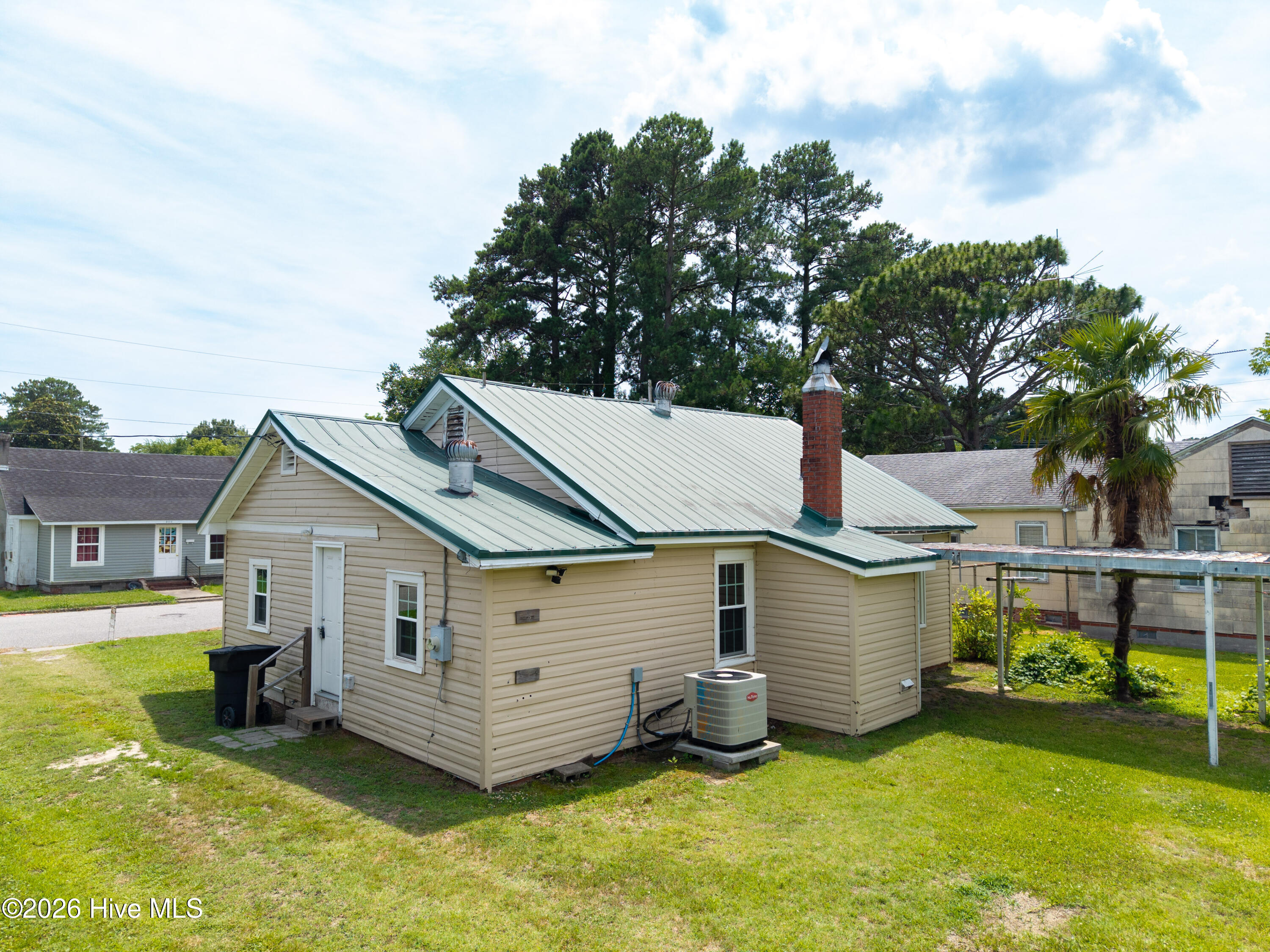508 Hemlock Street Property Photo 23
