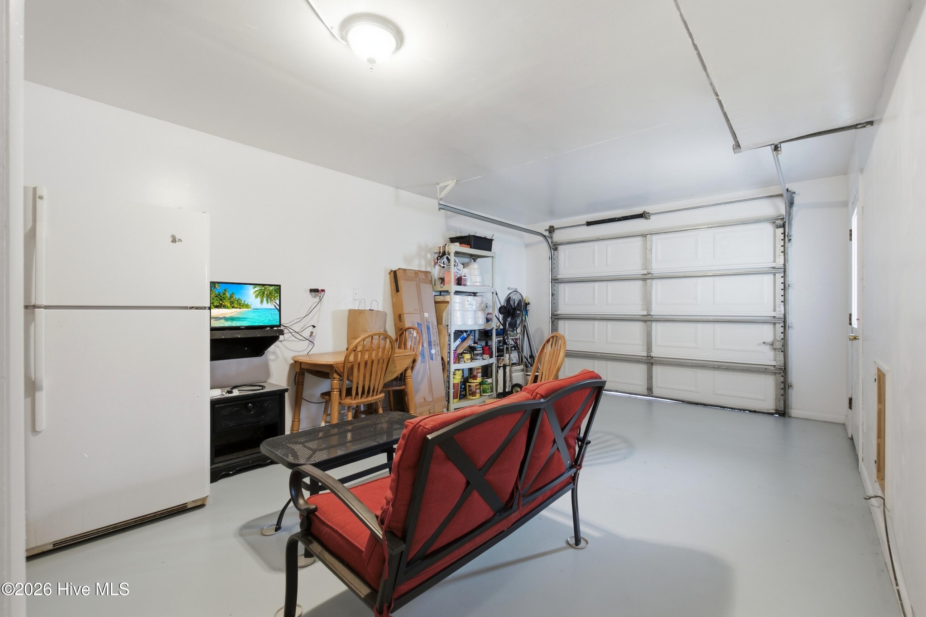 309 W Durham Street Property Photo 42