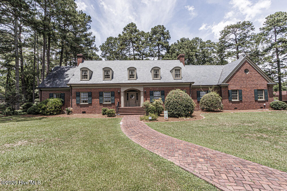 206 Westview Park Drive Property Photo 1