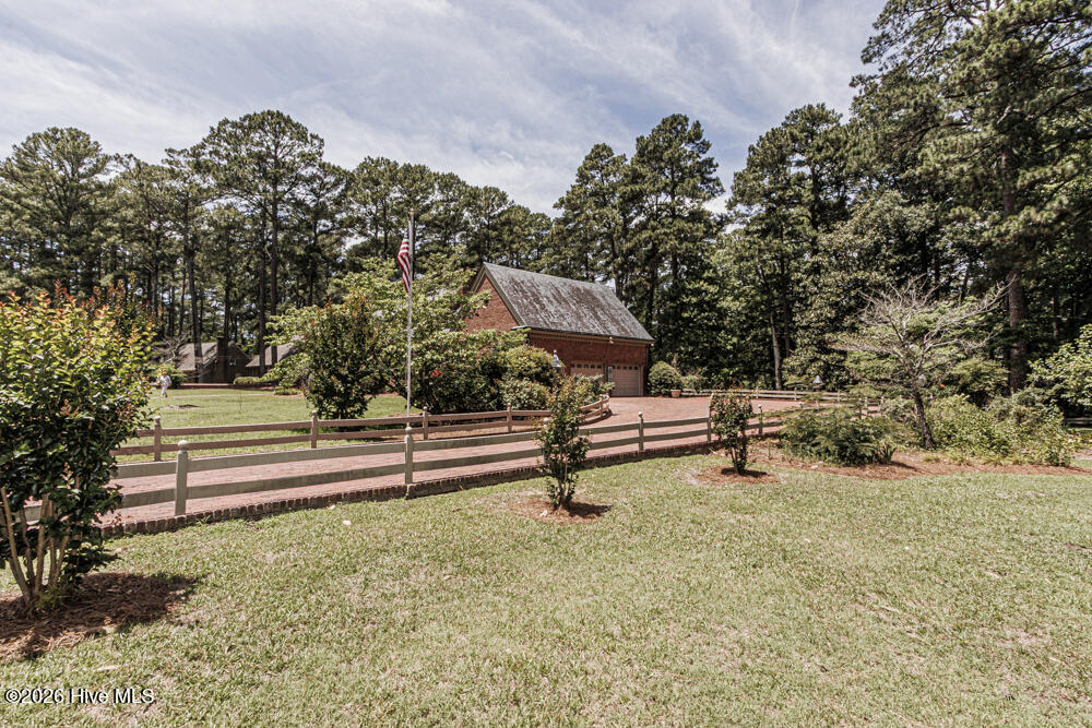 206 Westview Park Drive Property Photo 9