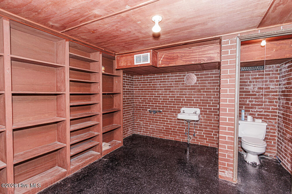 206 Westview Park Drive Property Photo 79