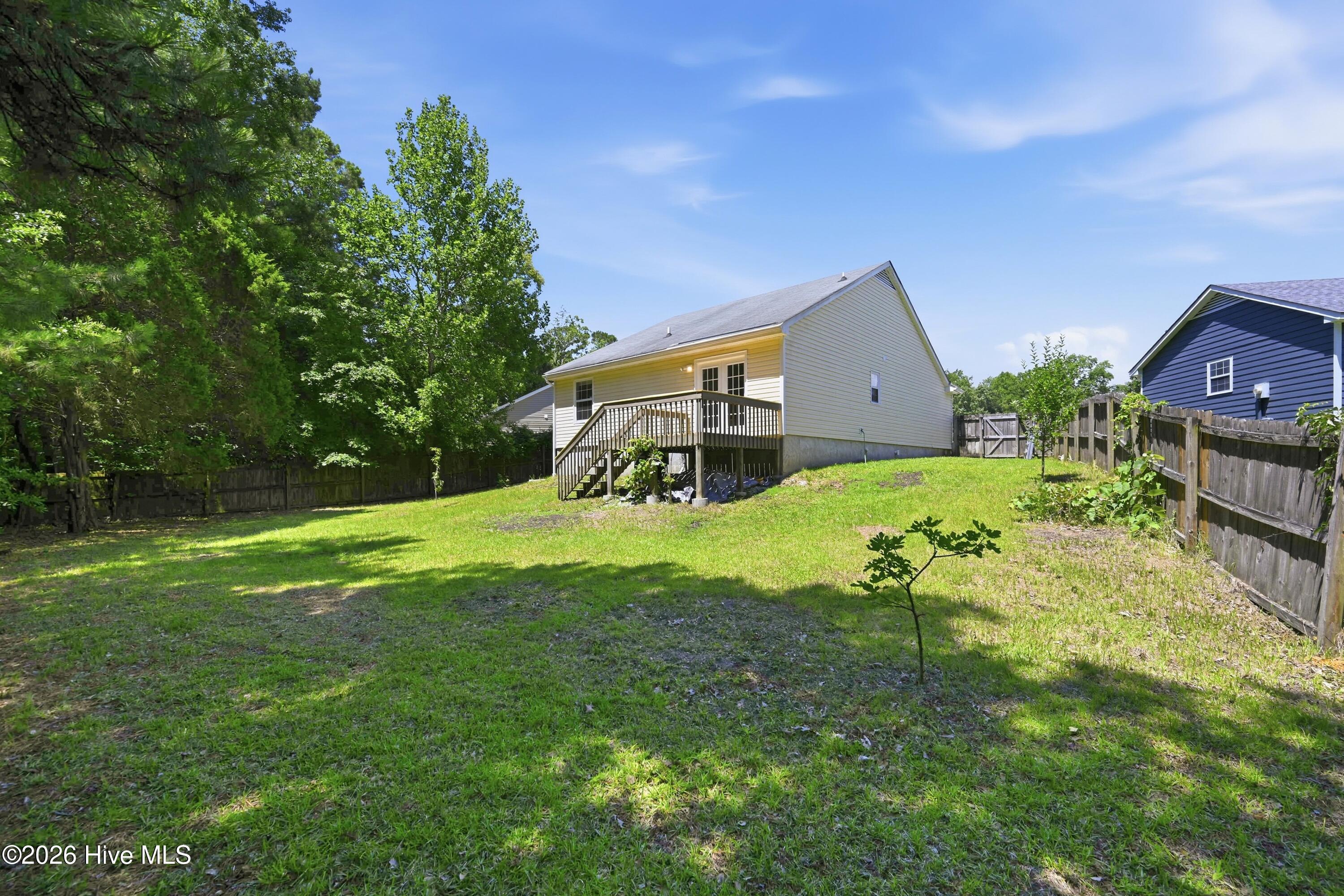 627 S Hampton Drive Property Photo 32