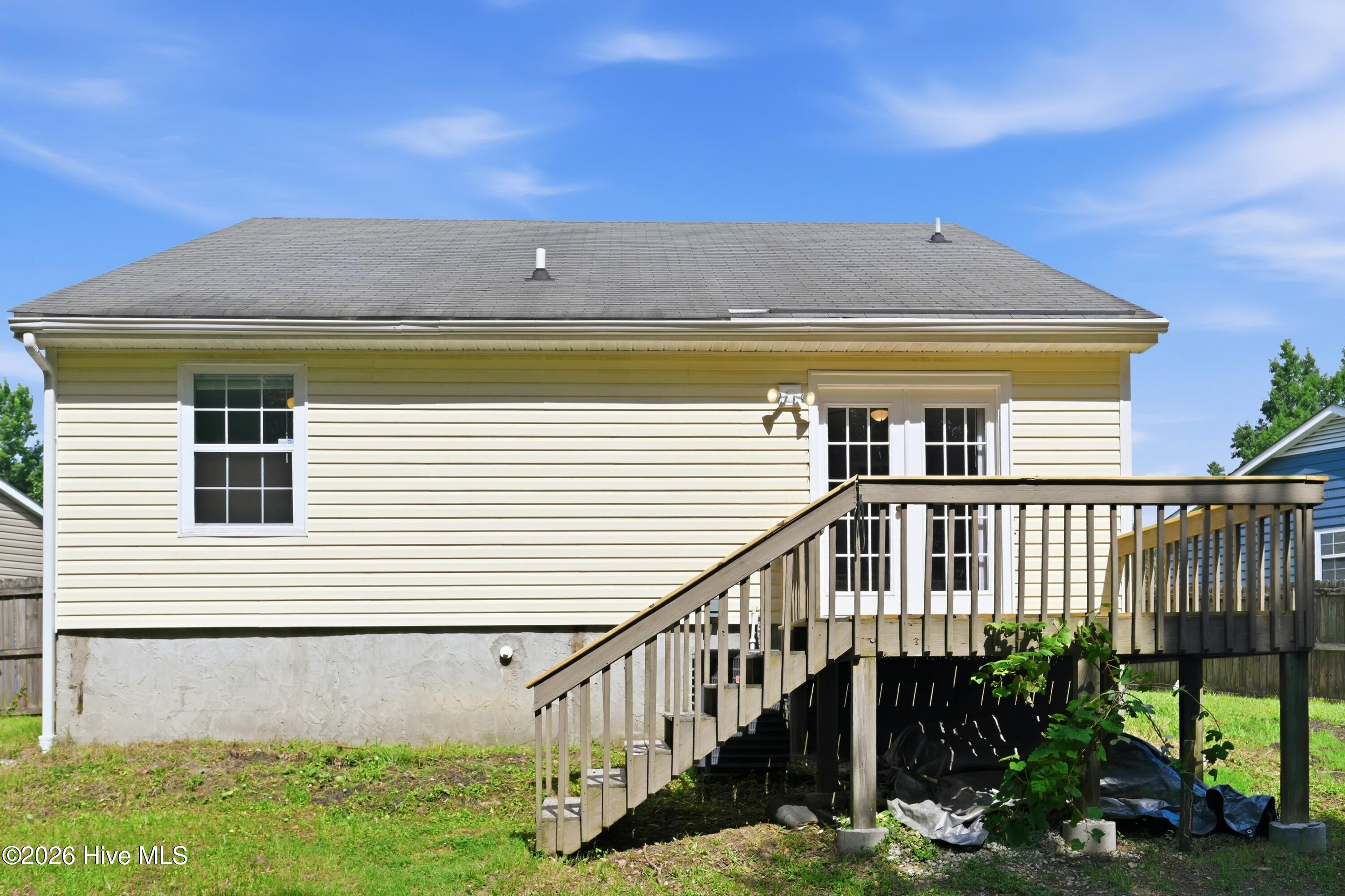 627 S Hampton Drive Property Photo 33