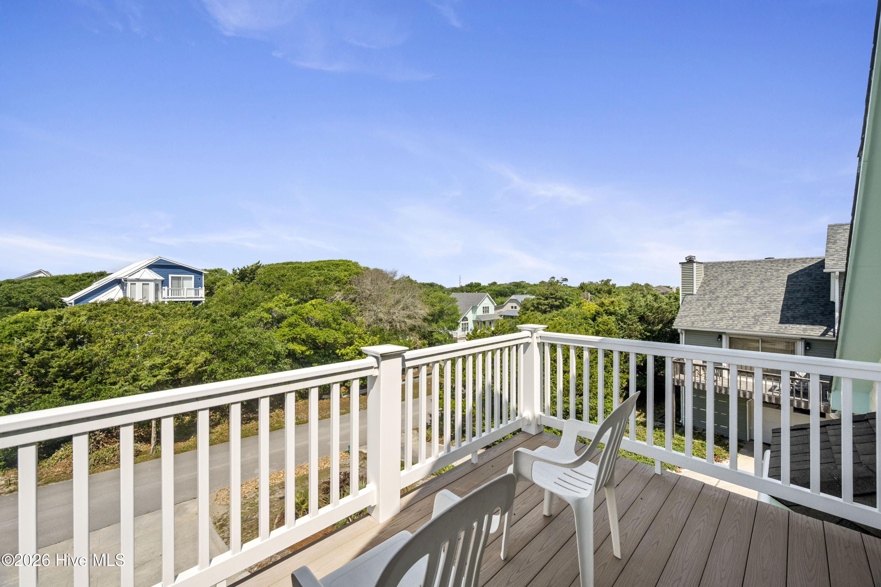 104 Bluewater Drive Property Photo 12