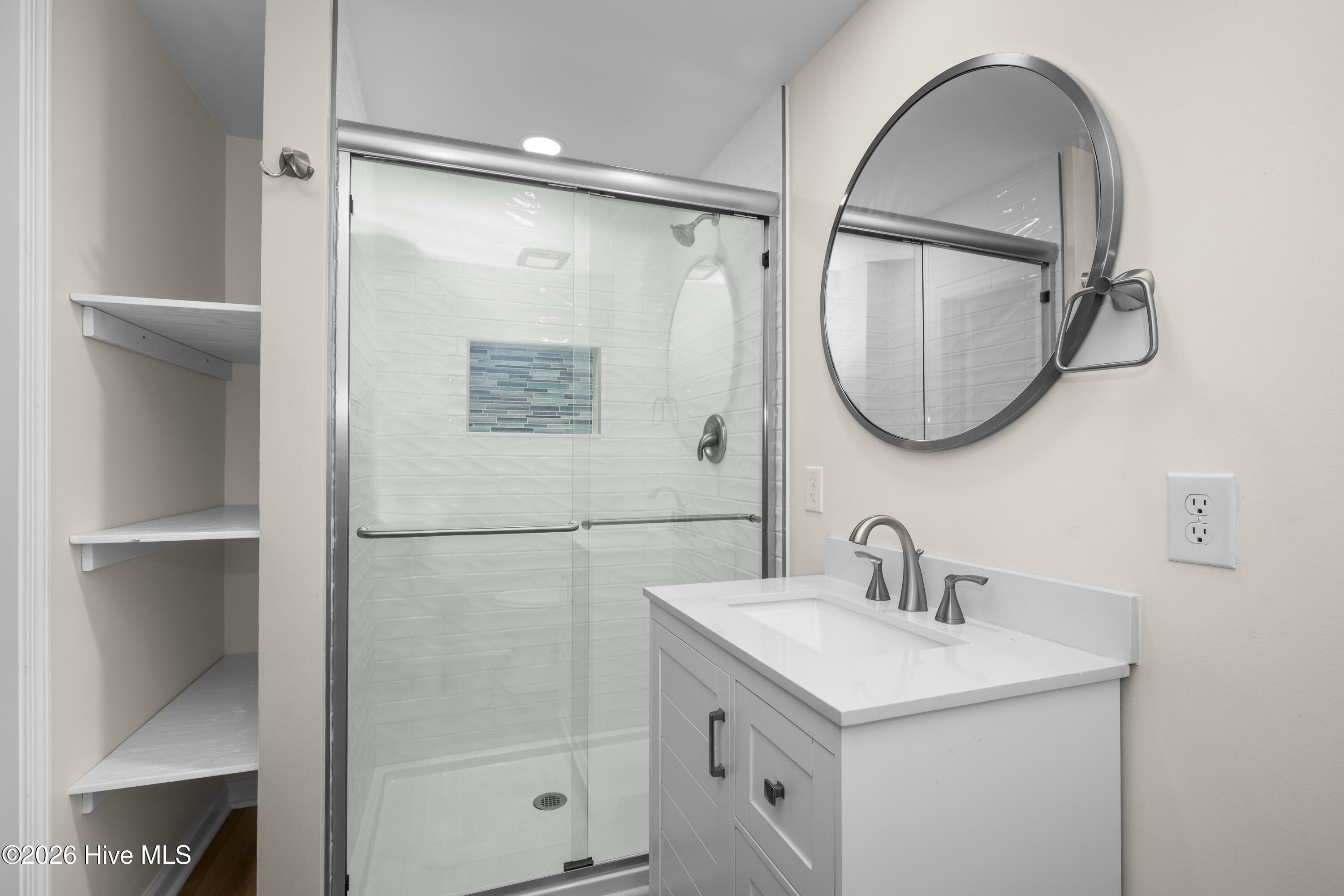 104 Bluewater Drive Property Photo 14