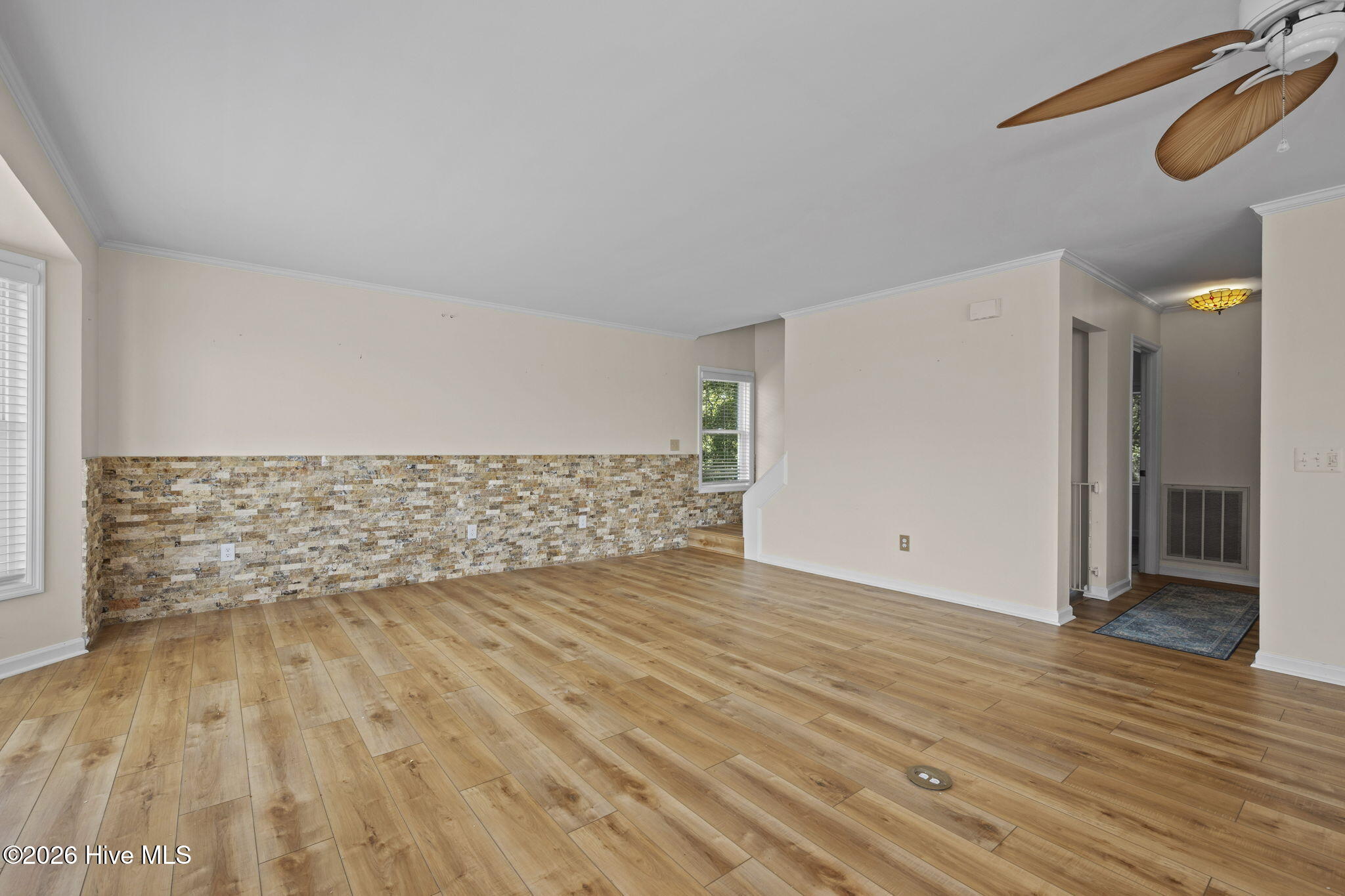 104 Bluewater Drive Property Photo 20