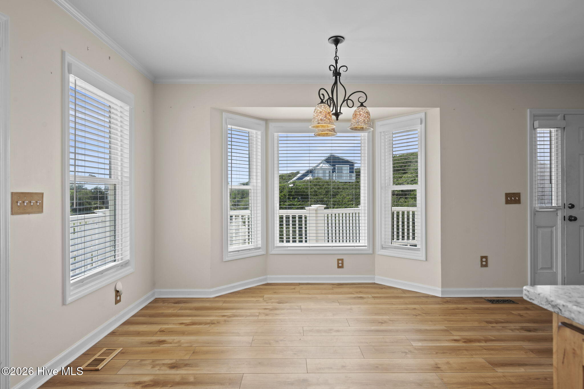 104 Bluewater Drive Property Photo 22